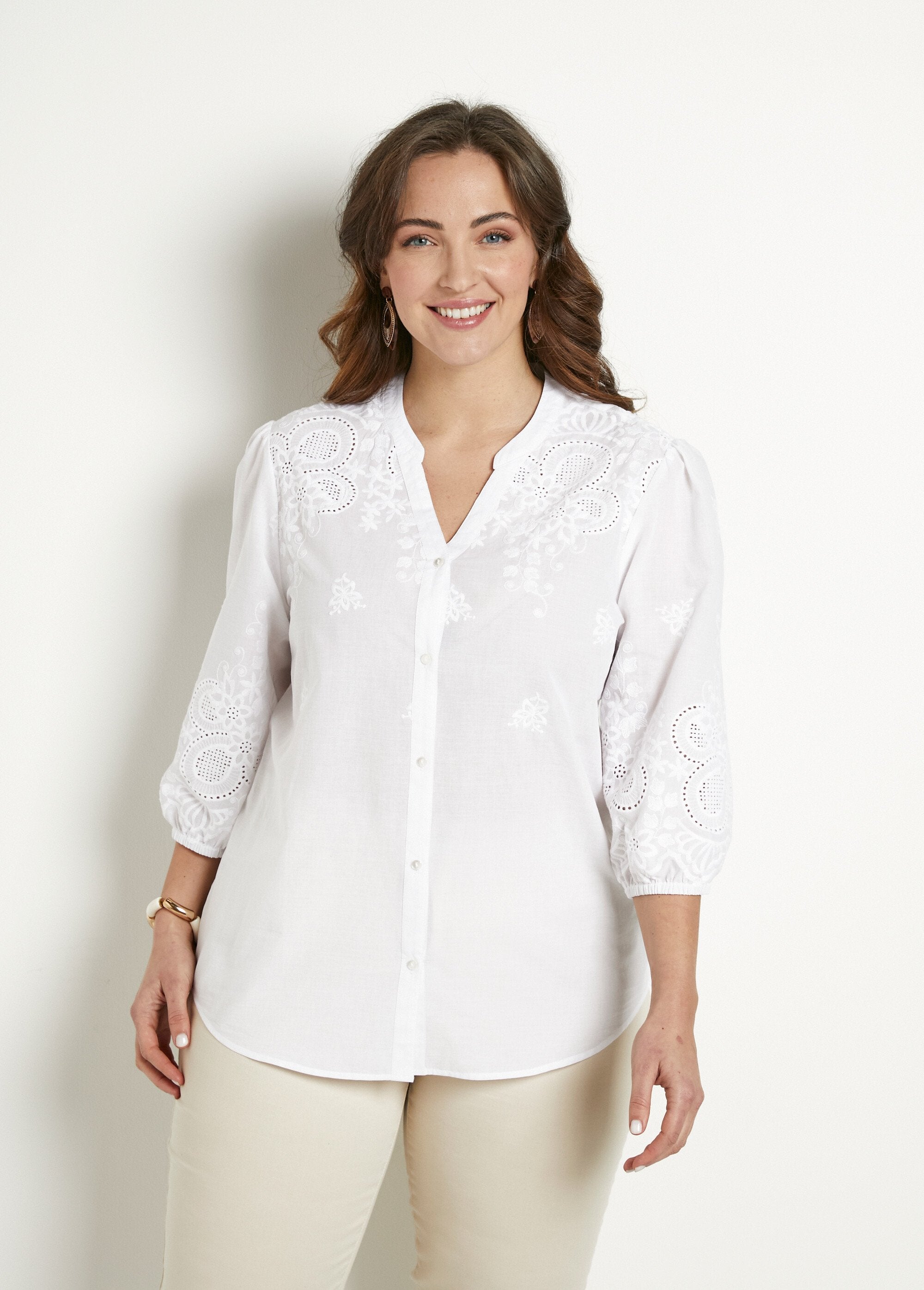 Lange_geborduurde_katoenen_blouse,_3/4_mouwen_Blanc_FA1_curvy