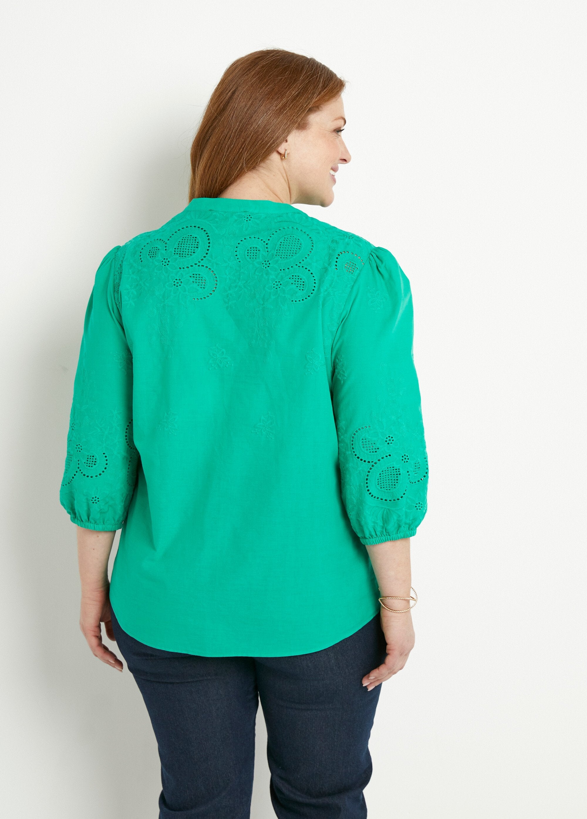 Lange_geborduurde_katoenen_blouse,_3/4_mouwen_Vert_DO1_curvy