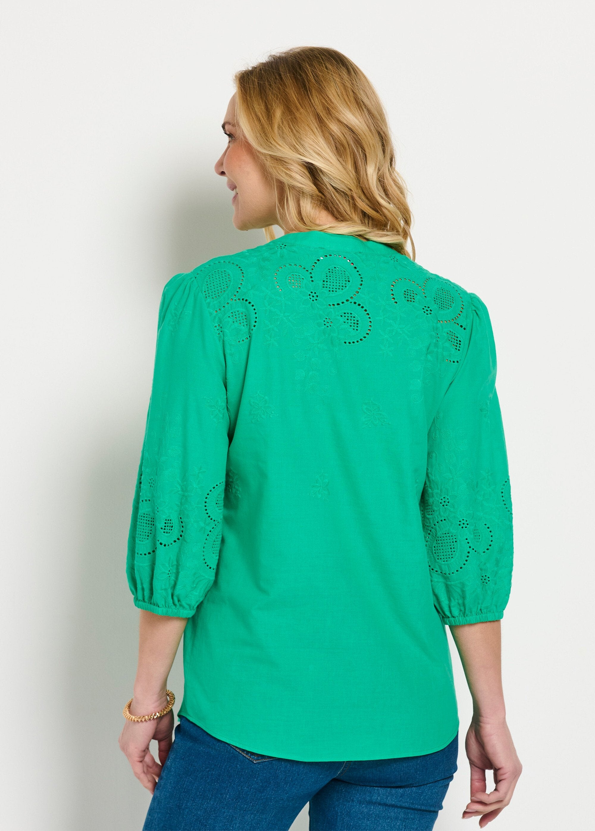 Lange_geborduurde_katoenen_blouse,_3/4_mouwen_Vert_DO1_slim