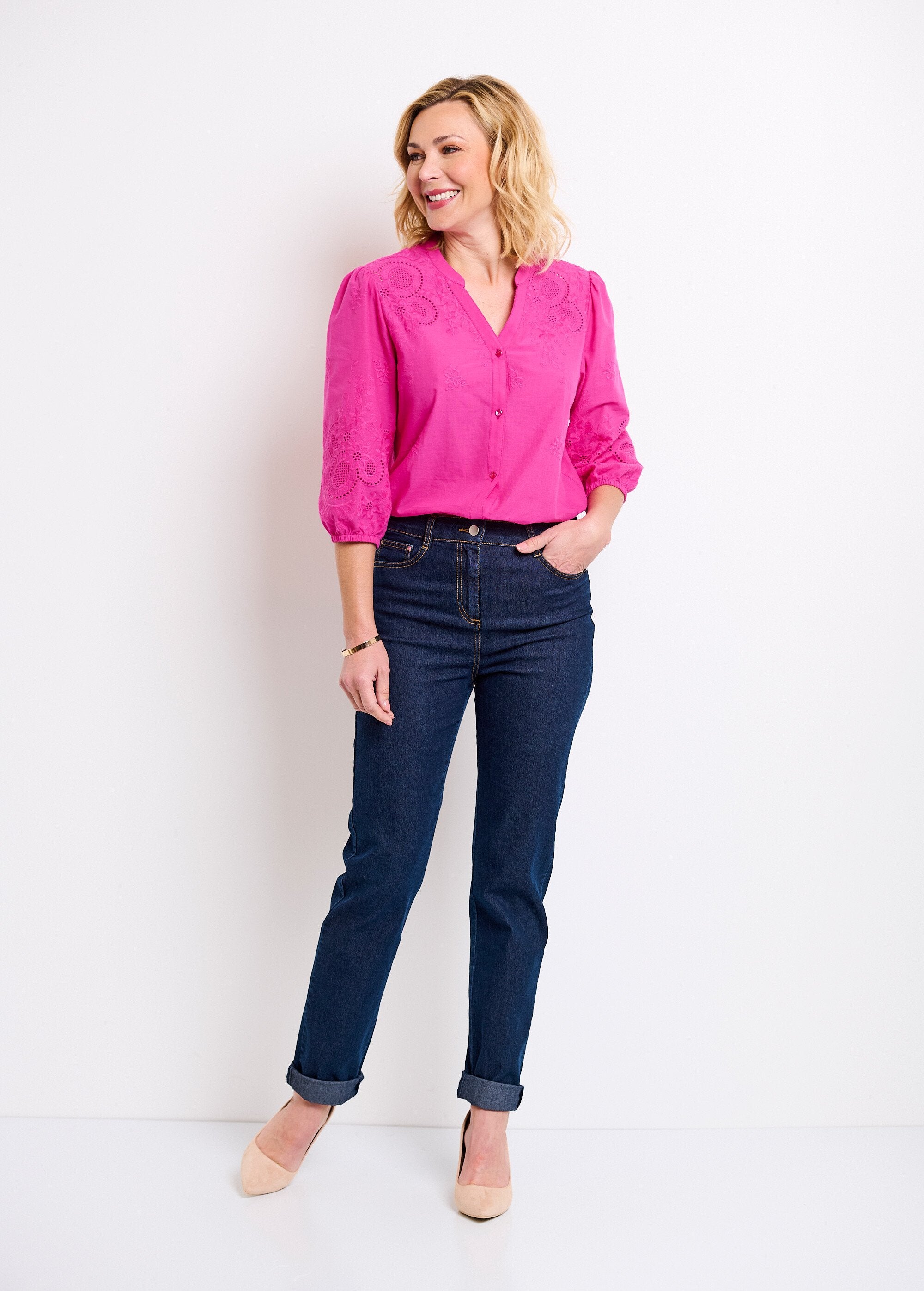 Lange_geborduurde_katoenen_blouse,_3/4_mouwen_Rose_SF1_slim