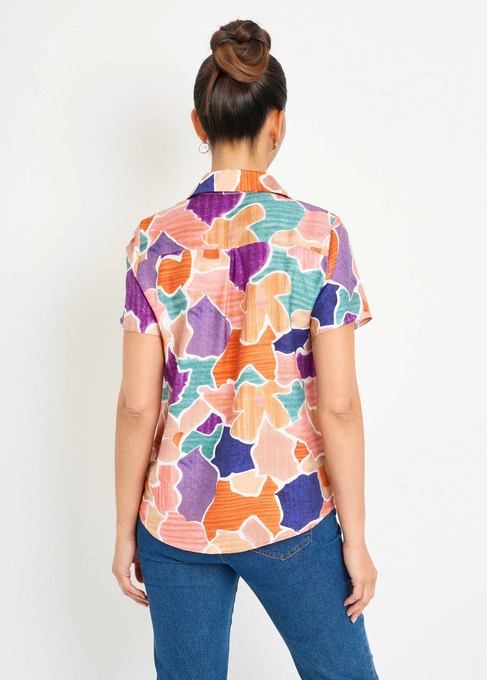Abstracte_blouse_met_korte_mouwen_Orange_et_violet_DO1_slim