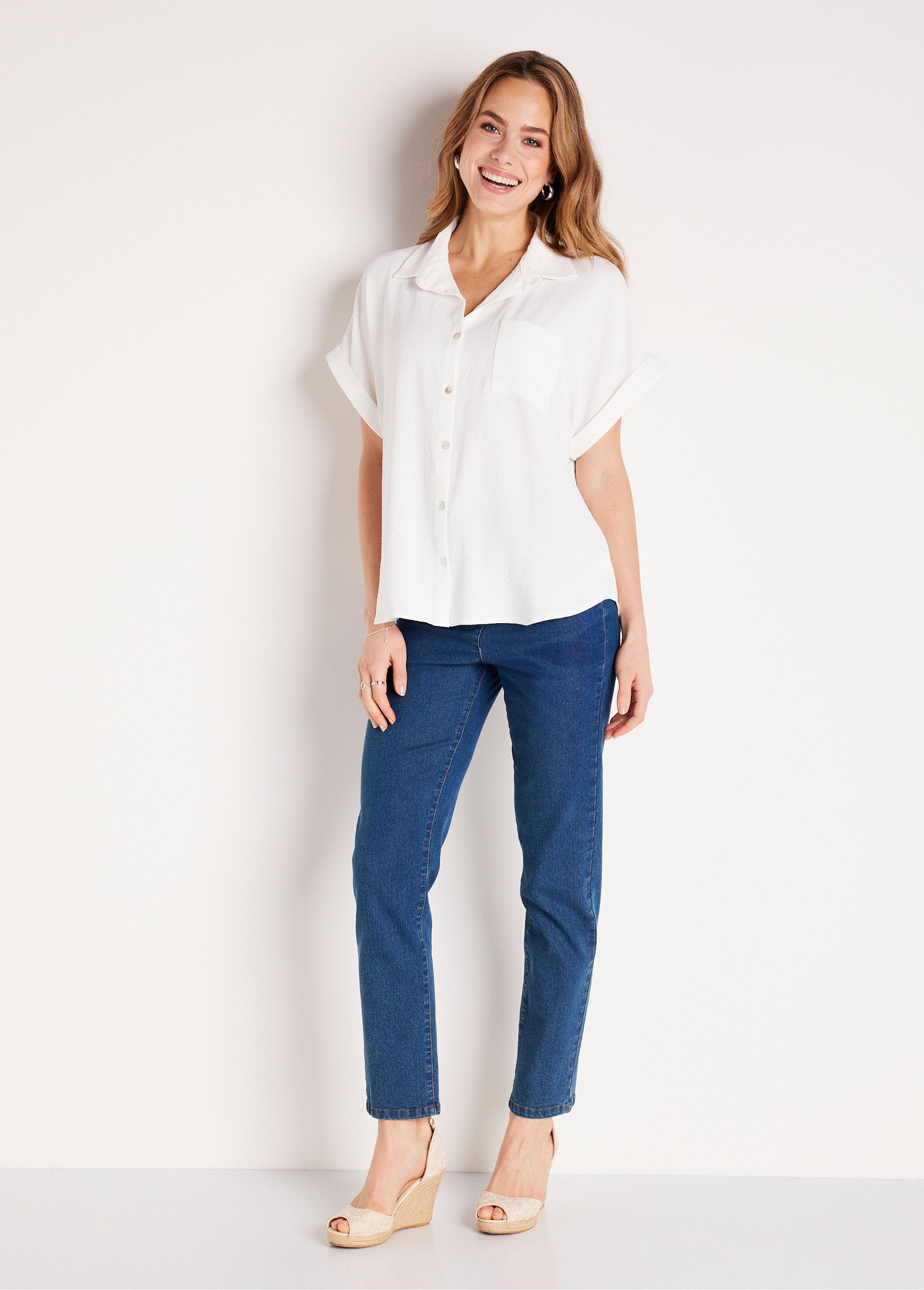 Effen_blouse_met_korte_mouwen_Ecru_SF1_slim