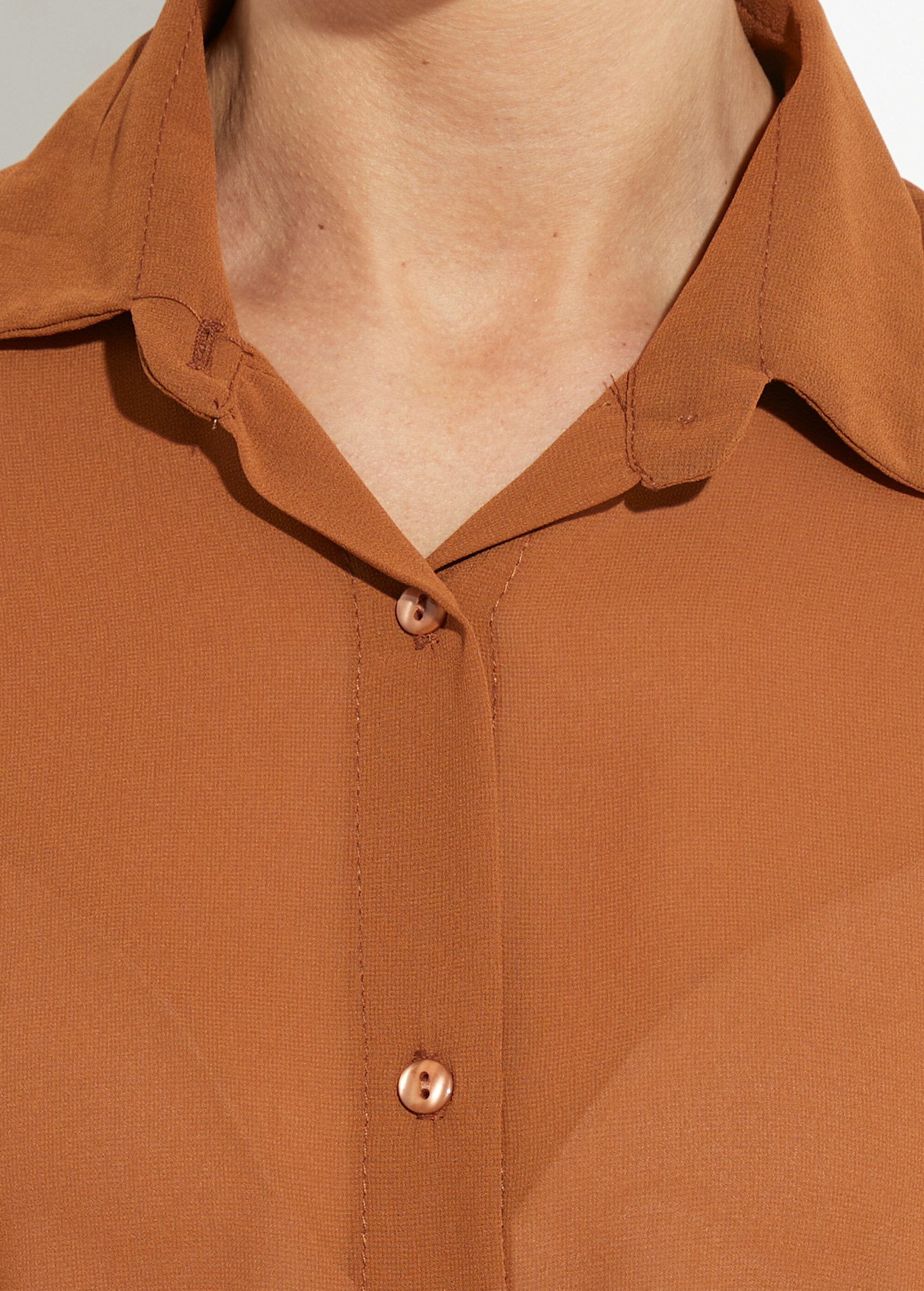 Chemisier_vaporeux_voile_manches_longues_Camel_DE1_slim