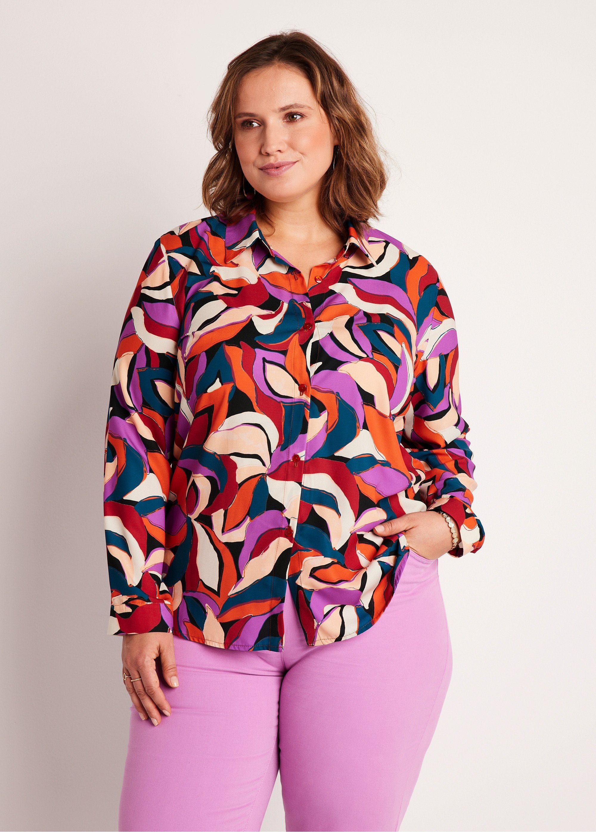 Blouse_met_lange_mouwen_Oranje_en_paars_FA1_curvy