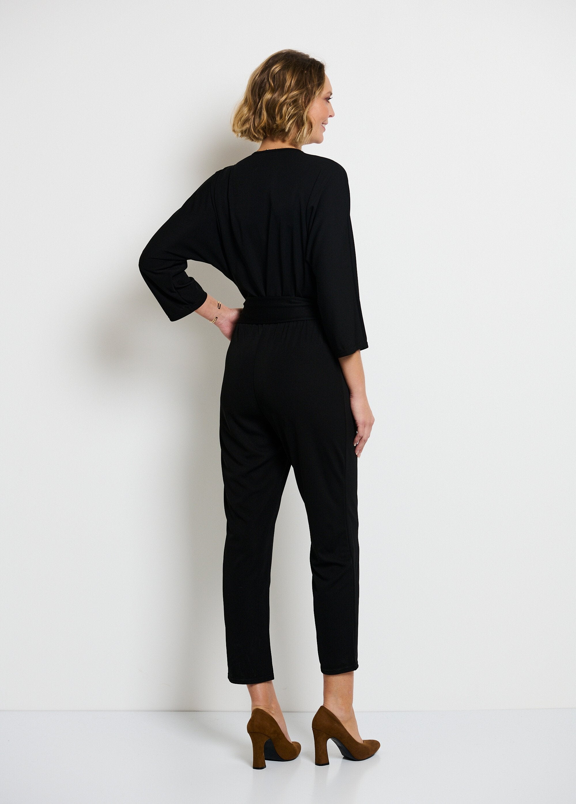 Tailleband_verhullende_jumpsuit_Noir_DO1_slim