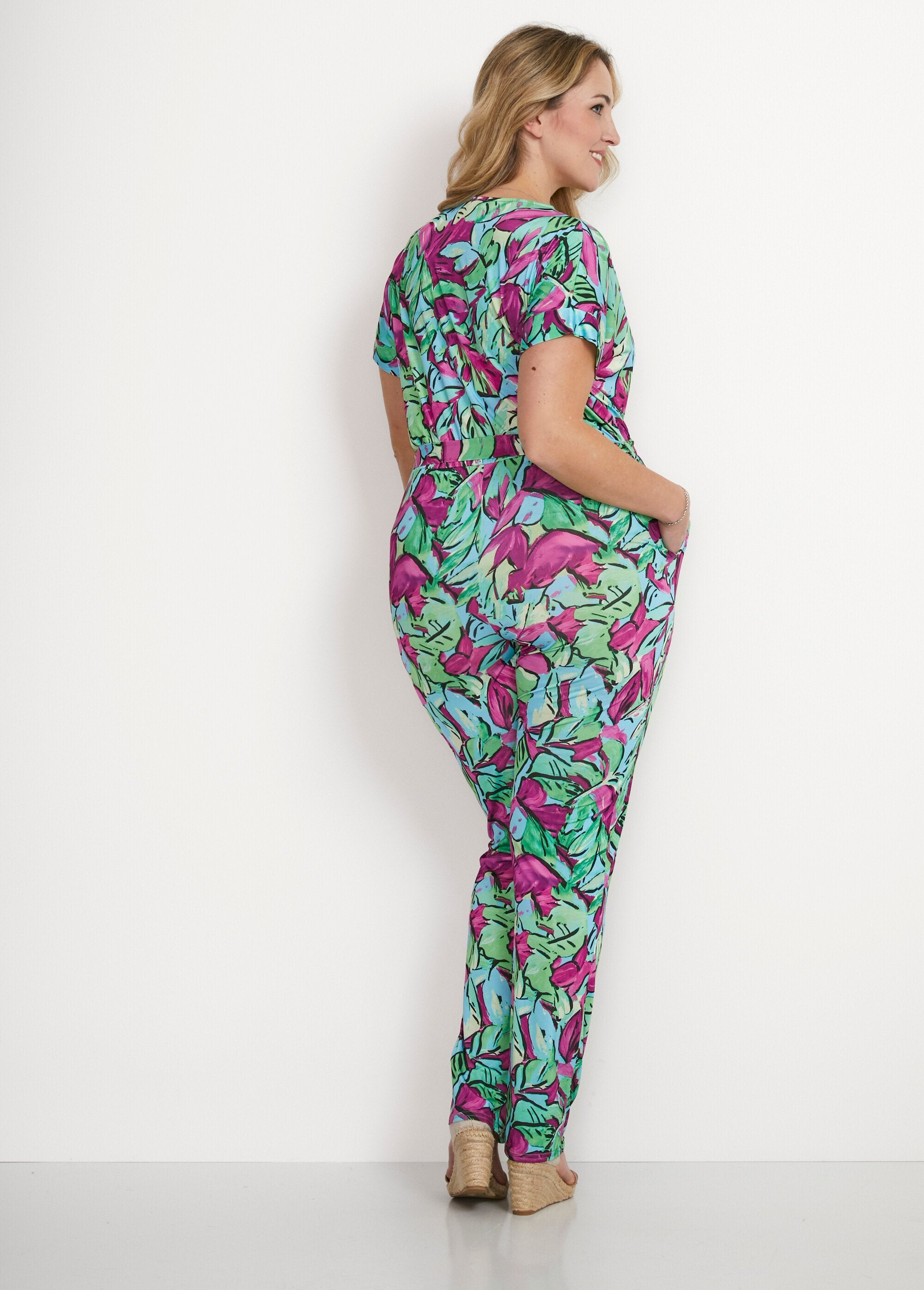 Broek_jumpsuit_in_stretch_breisel_Vert_et_fuchsia_DO1_curvy