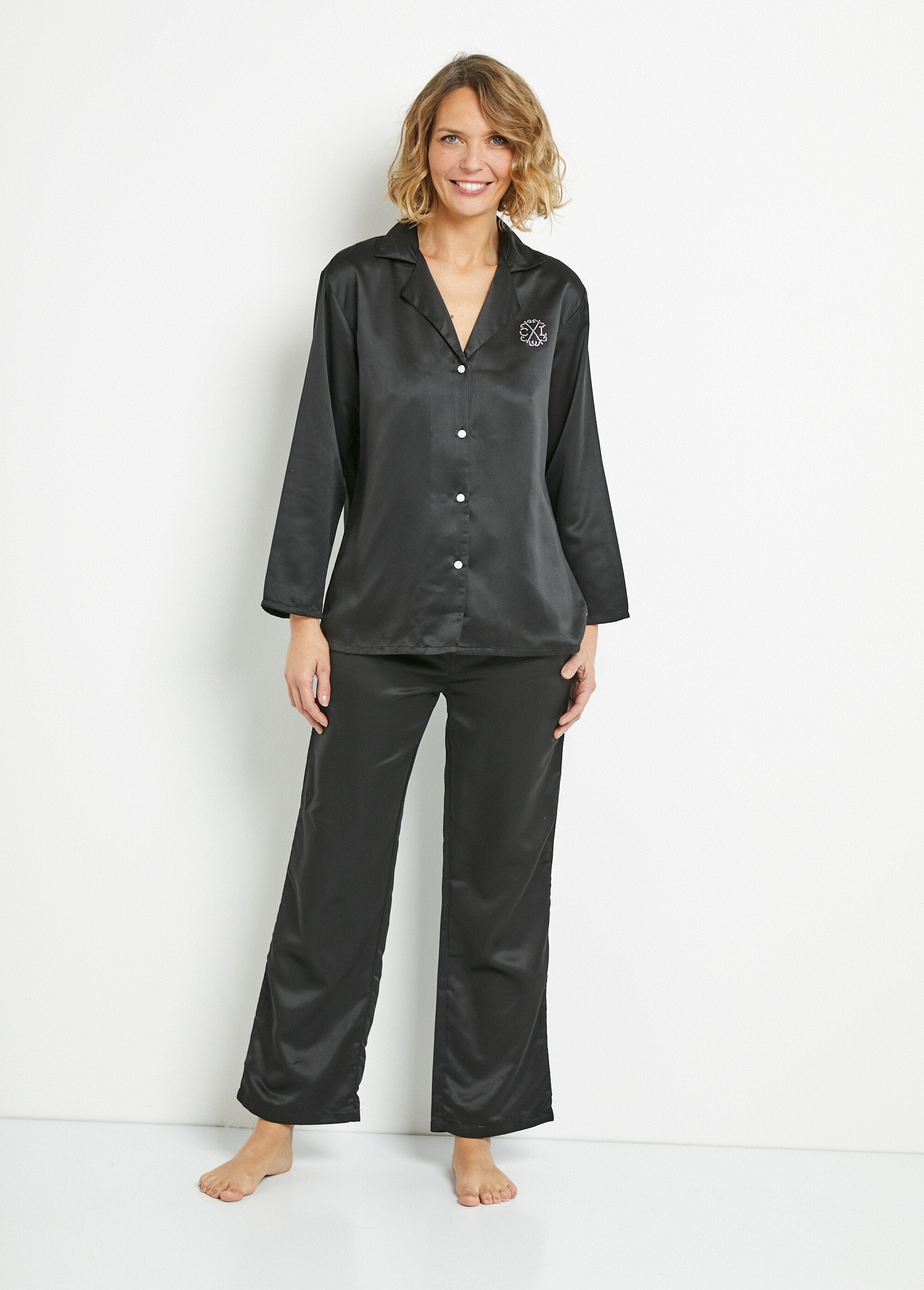 Satijnen_pyjamajasje_Noir_SF1_slim
