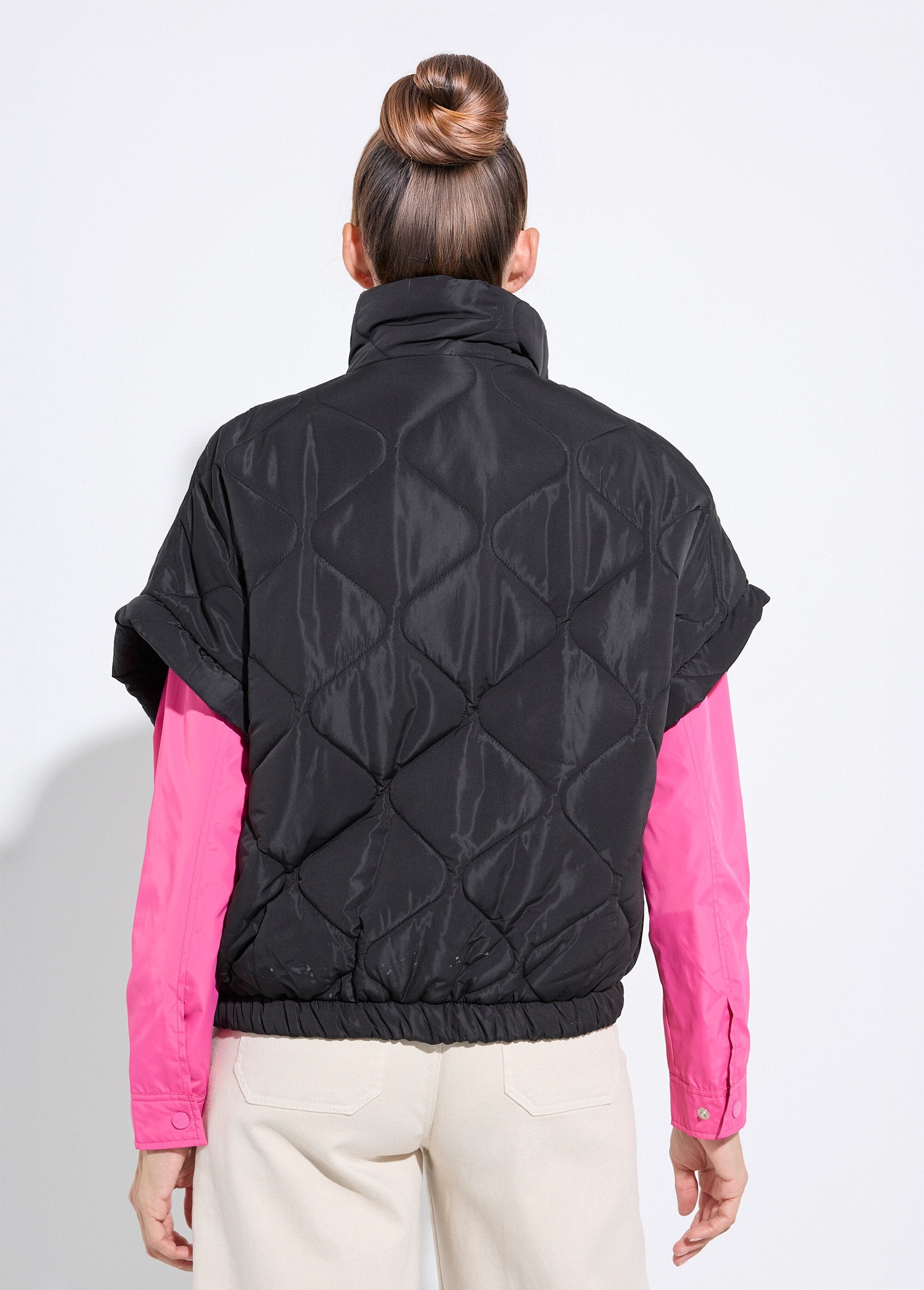 Mat_mouwloos_donsjack_met_fluorescerende_ritssluiting_Noir_DO1_slim