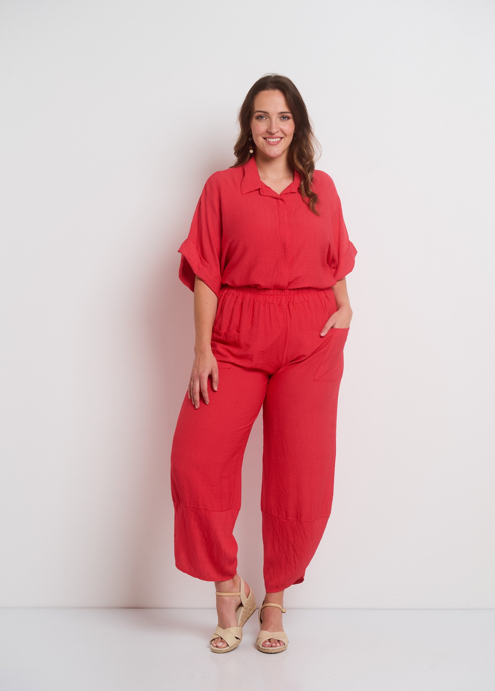 Blouse_en_broeken_Rouge_FA2_curvy