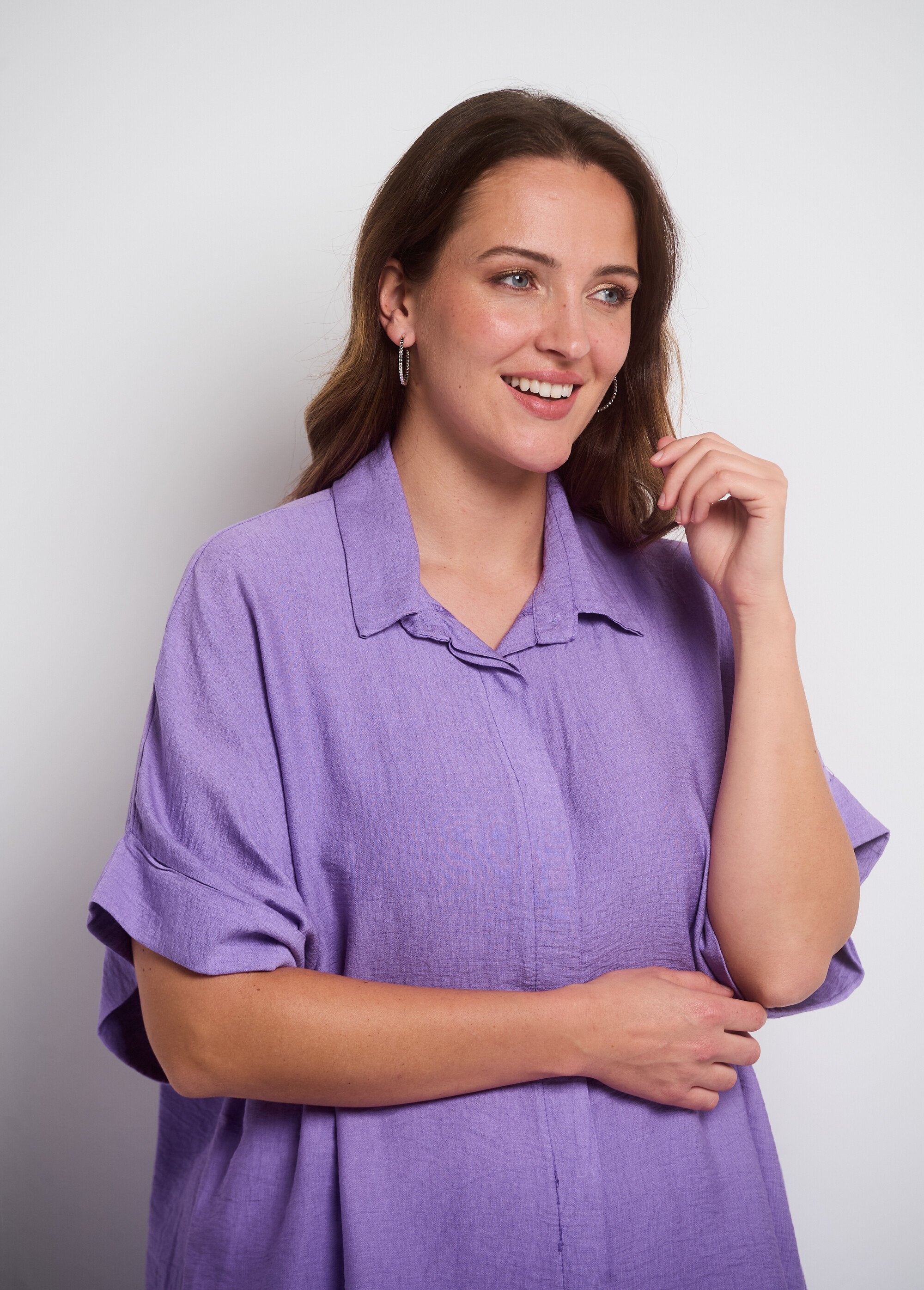 Blouse_en_broeken_Violet_DE1_curvy