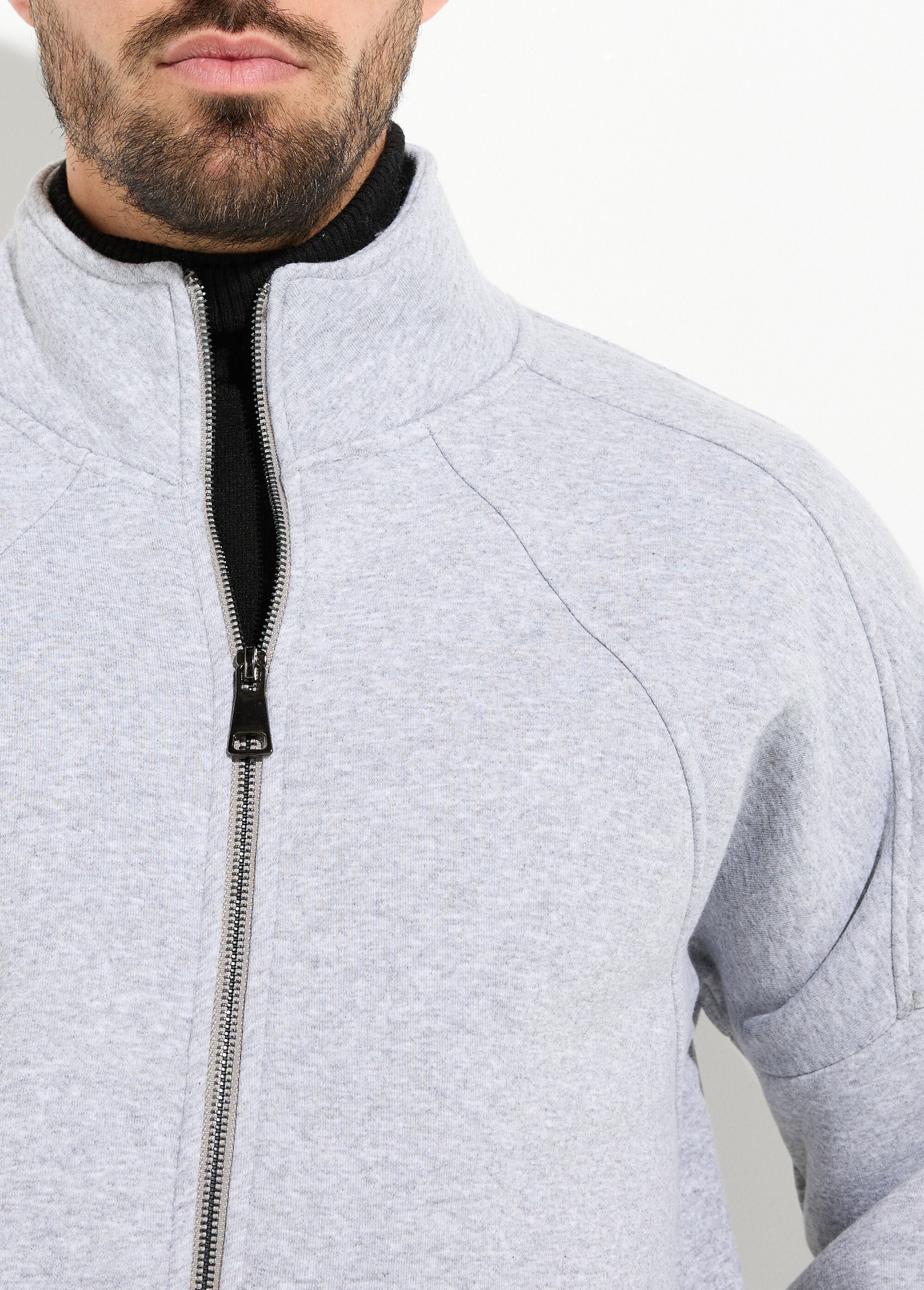 Warm_loungepak_van_geborsteld_fleece_Gris_DE1_slim