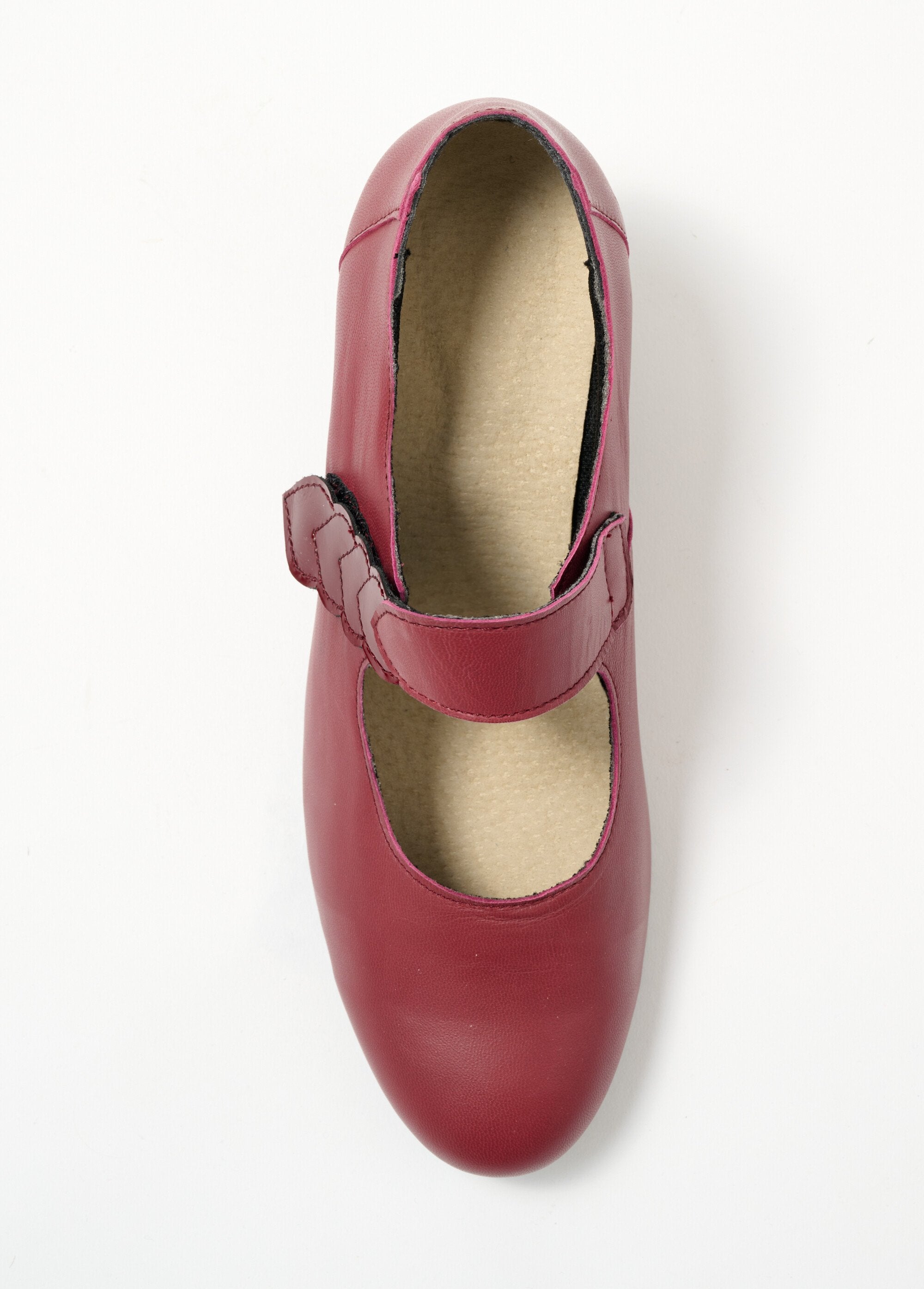 Pumps_met_hak_in_comfortabele_wijdte_met_leren_klittenbandsluiting_Bordeaux_OV1_slim