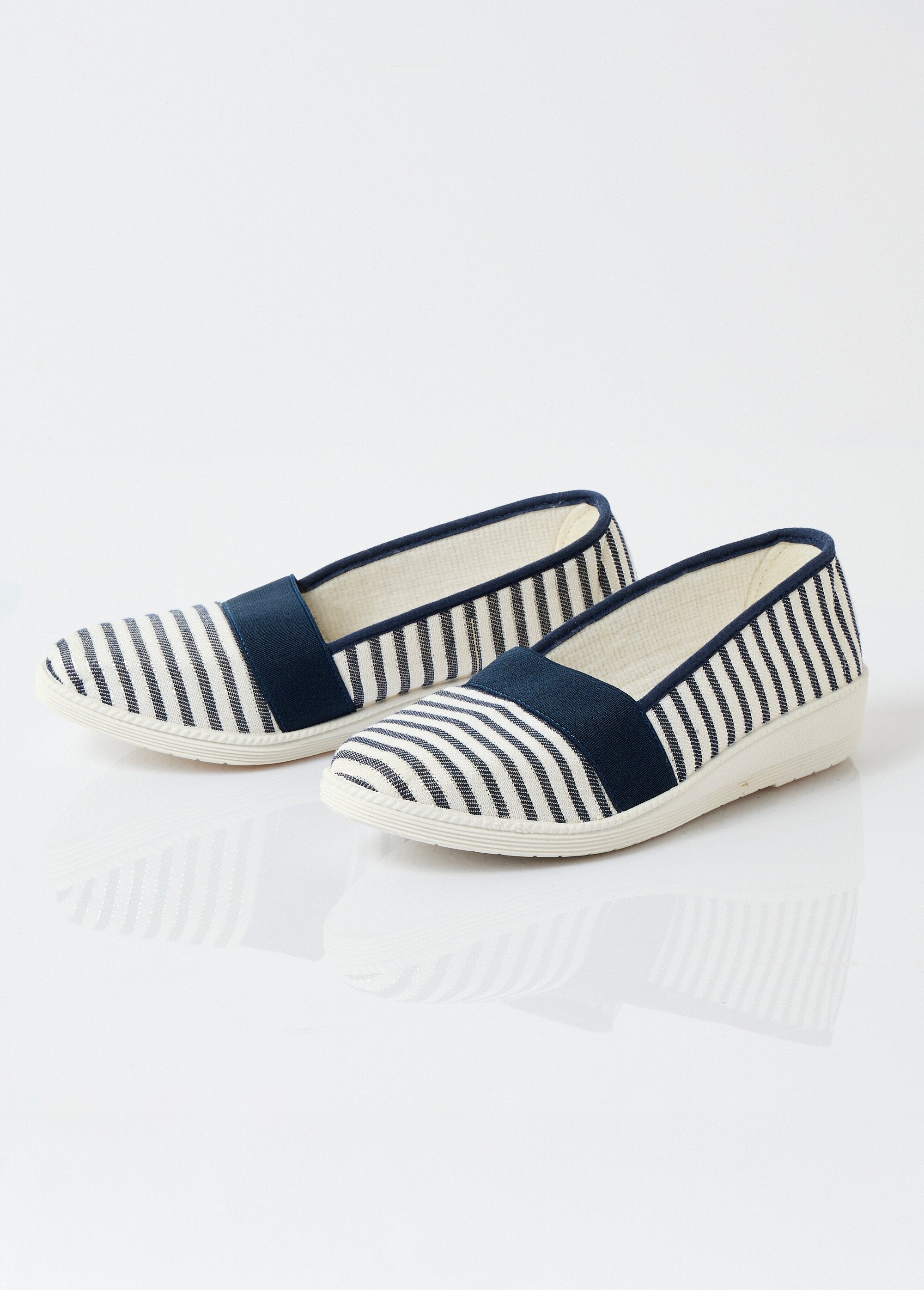 Elastische_espadrilles,_comfort_wijdte_Marien_DE1_slim