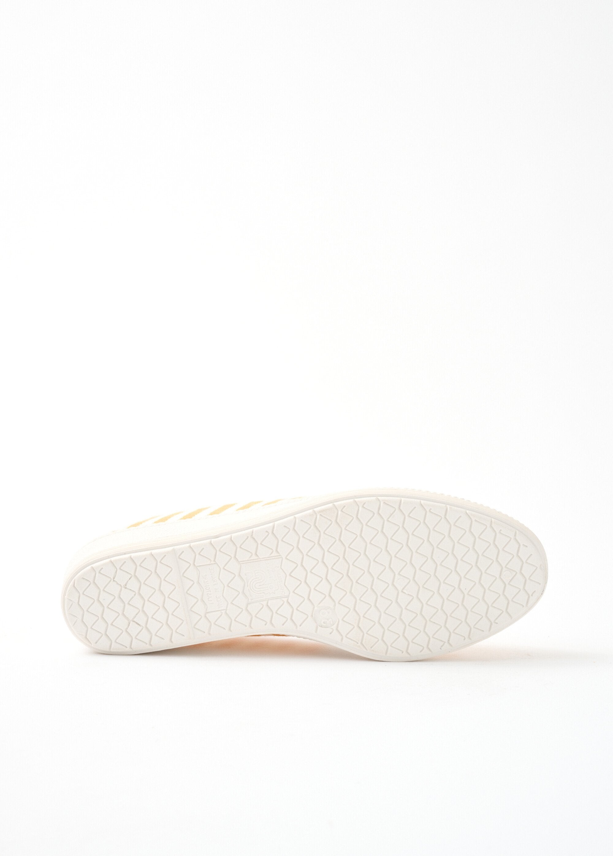 Elastische_espadrilles,_comfort_wijdte_Honing_UN1_slim