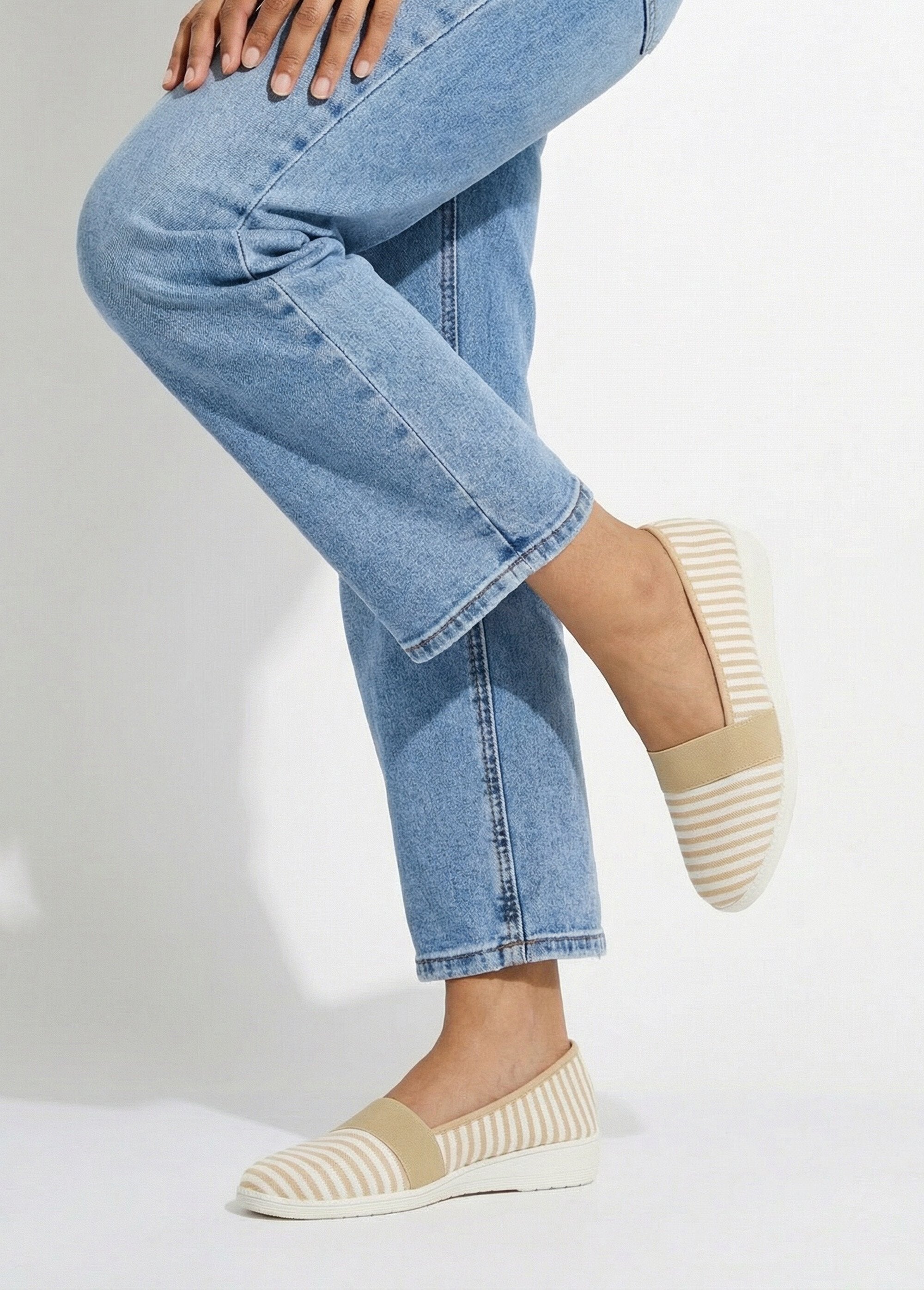 Elastische_espadrilles,_comfort_wijdte_Beige_SF1_slim
