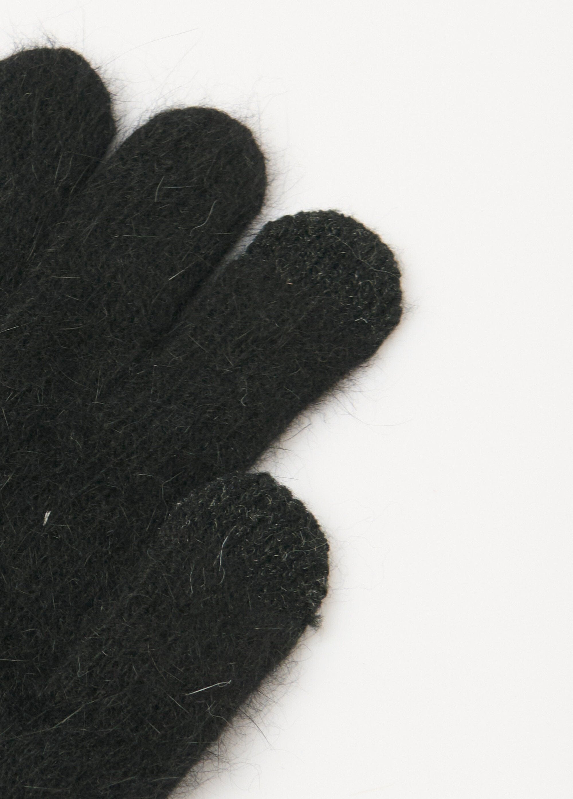 Warme_gebreide_handschoenen_van_angorawol_Noir_DE1_slim