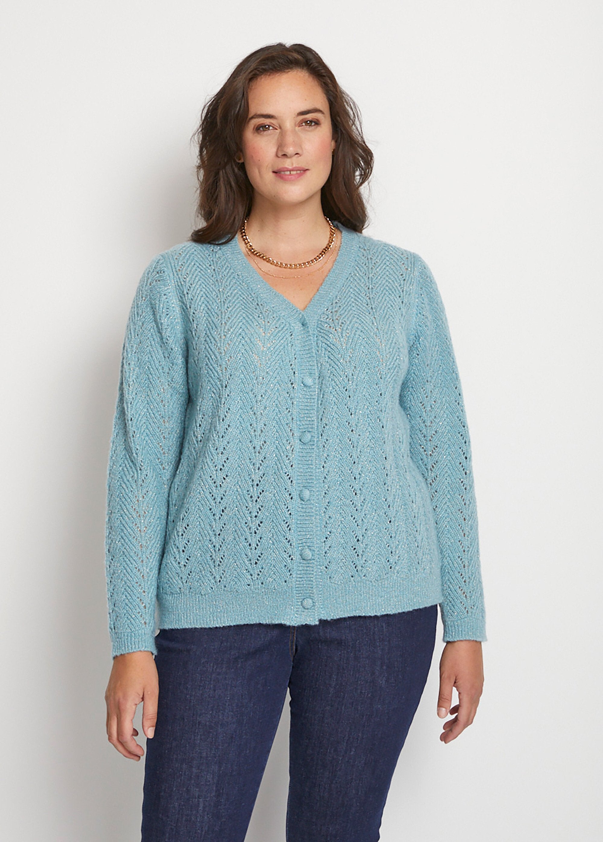 Gilet_boutonné_avec_fibres_recyclées_Aqua_FA1_curvy