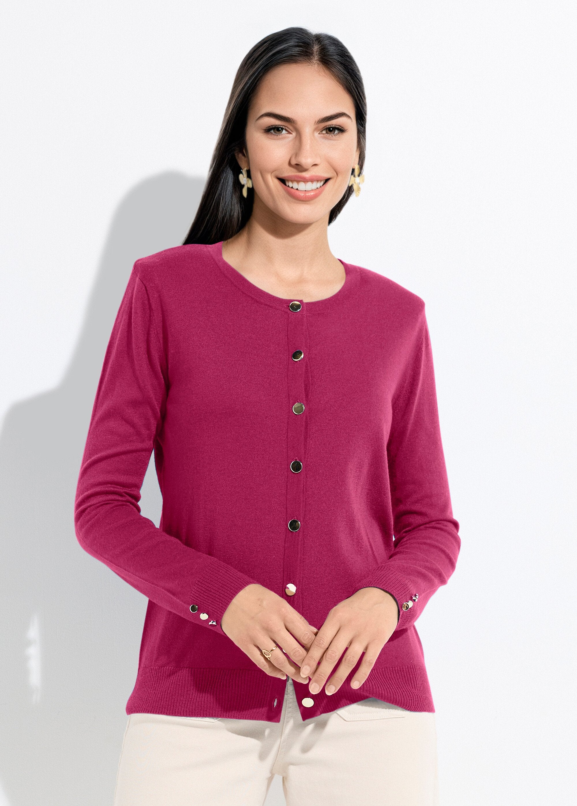 Slank_vest_met_knoopsluiting_en_ronde_hals_van_tricot_met_merinowol_Cassis_FA1_slim