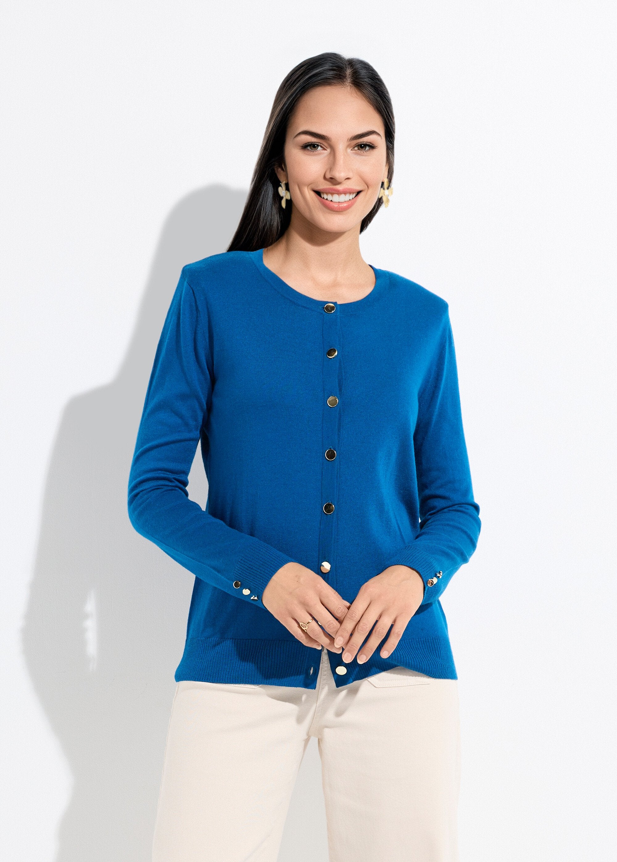 Slank_vest_met_knoopsluiting_en_ronde_hals_van_tricot_met_merinowol_Canard_FA1_slim