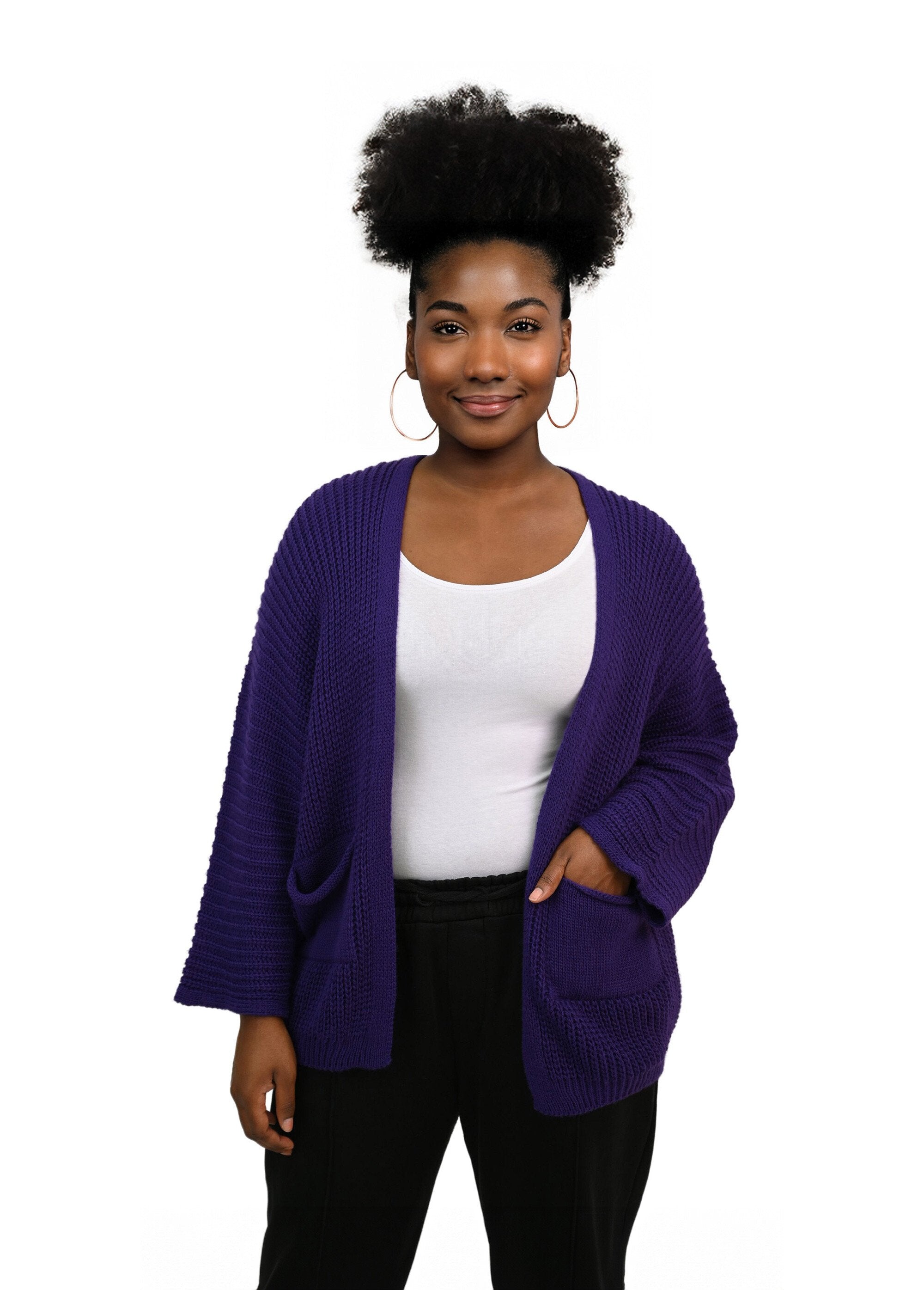 Lang_gebreid_vest_met_opgestikte_zakken_Violet_FA1_curvy