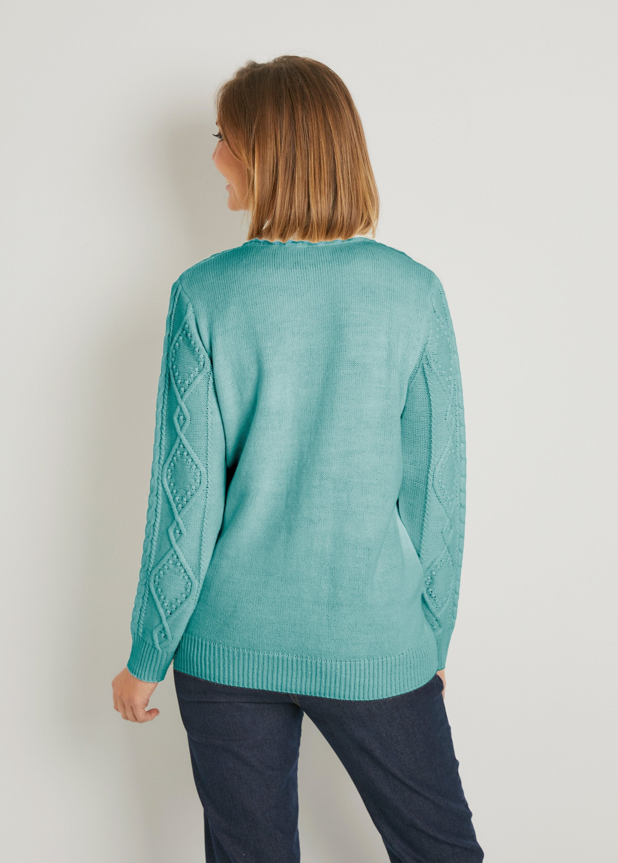 Warm_vest_met_rits_en_gekabelde_hoge_kraag_Groente_DO1_slim