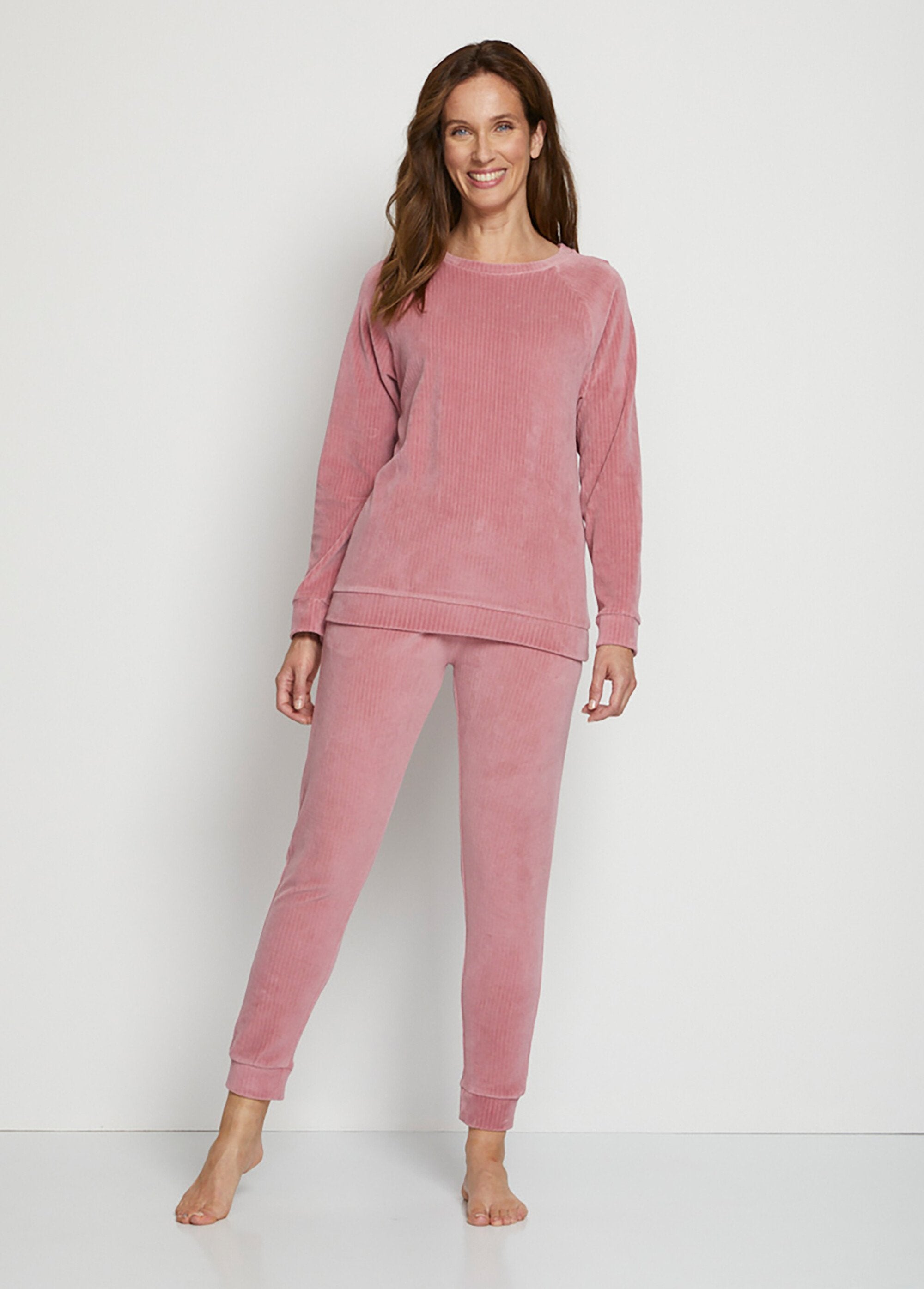 Corduroy_sweatshirt_pyjamatop_Rozenhout_FA1_slim