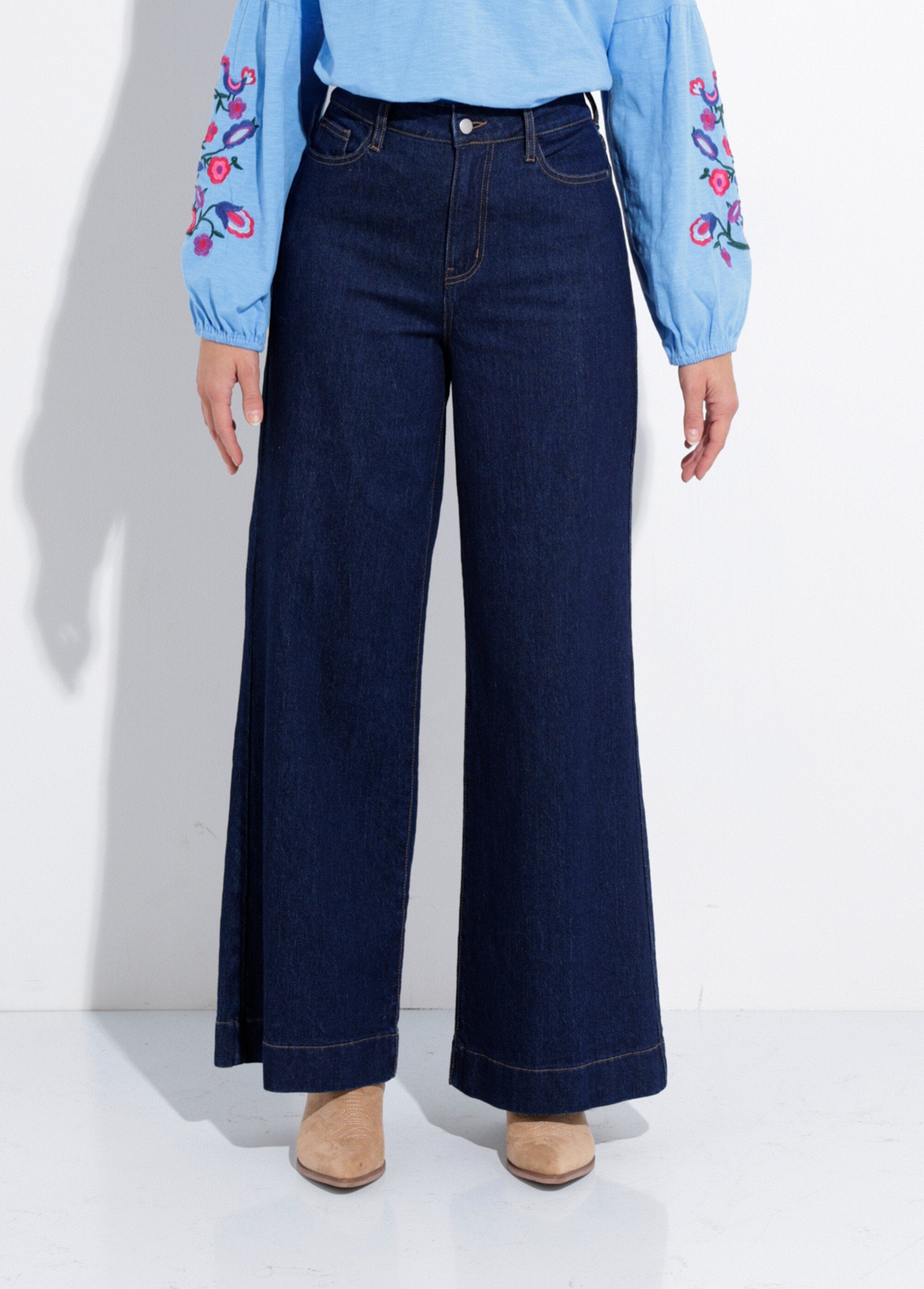 Jean_5_poches_jambes_larges_taille_haute_Brut_FA1_slim