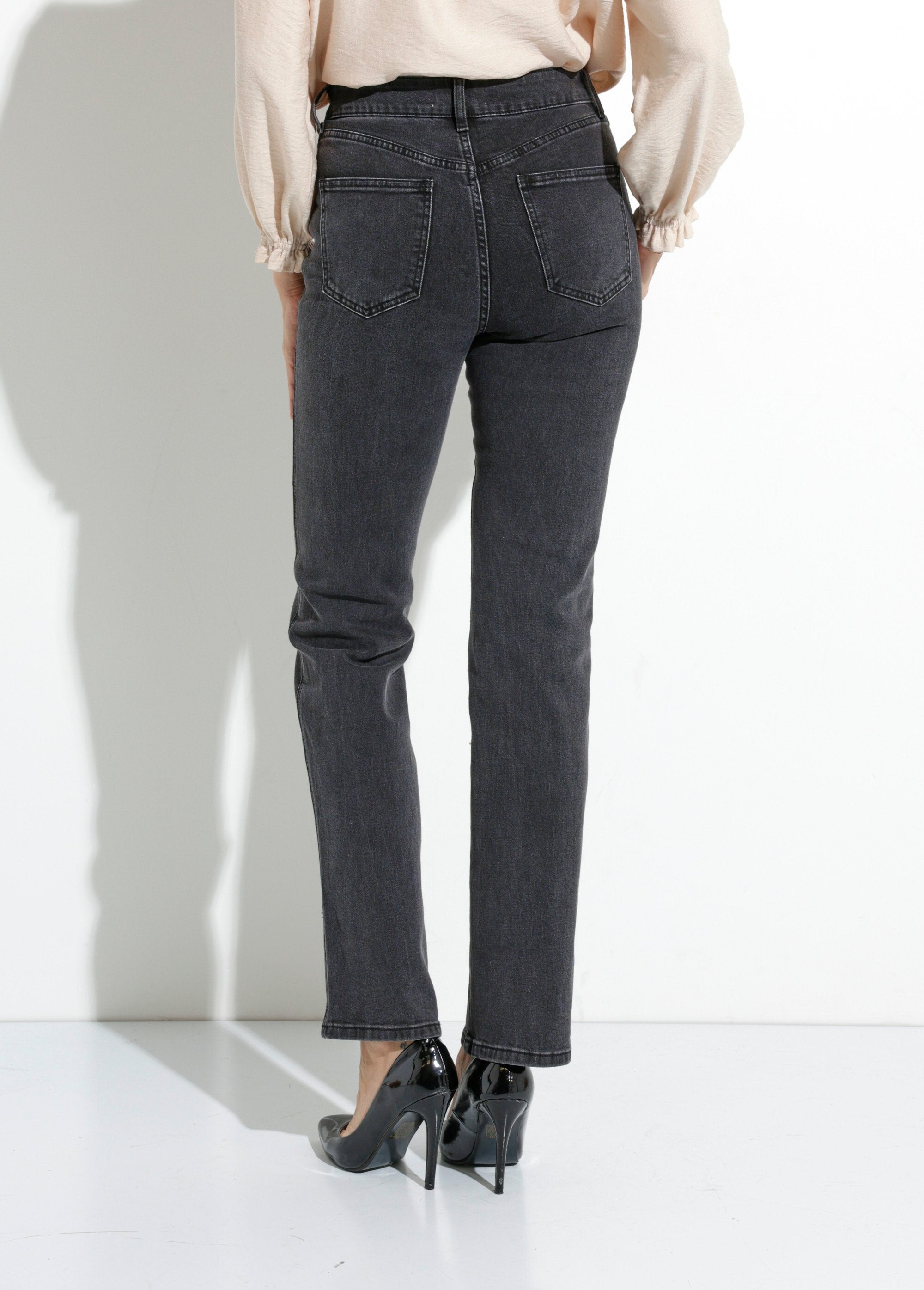 Donkere_rechte_jeans,_speciaal_BIG_Gris_anthracite_DO1_slim