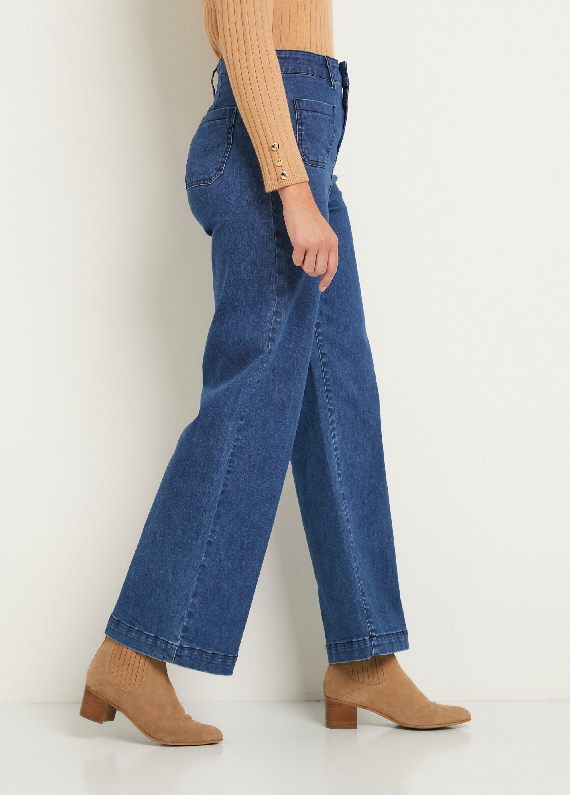 Extra_stretch_denim_jeans_met_wijde_pijpen_en_4_zakken_Bleu_stone_DR1_slim