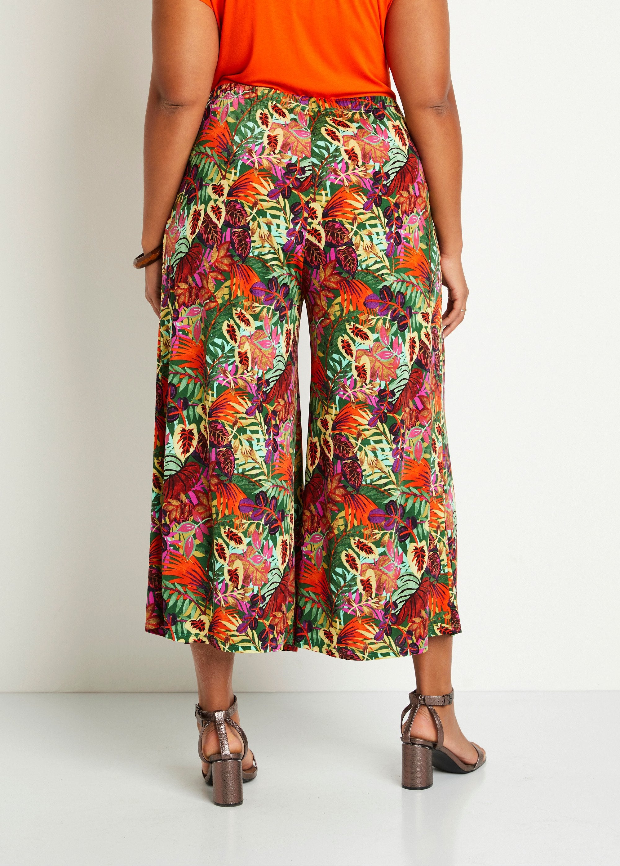 Culottes_met_volledige_elastische_tailleband_Veelkleurig_DO1_curvy