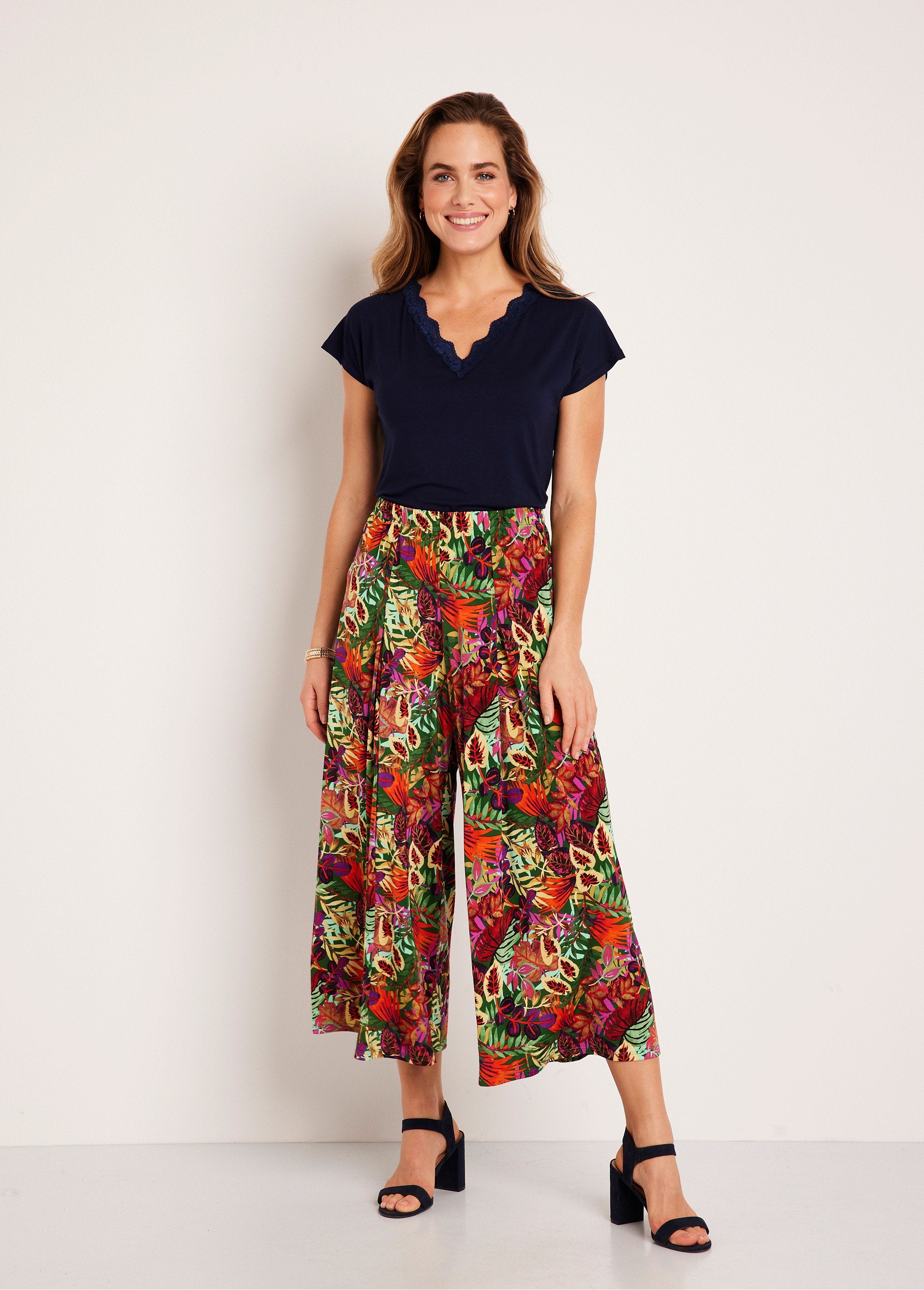 Culottes_met_volledige_elastische_tailleband_Veelkleurig_SF1_slim