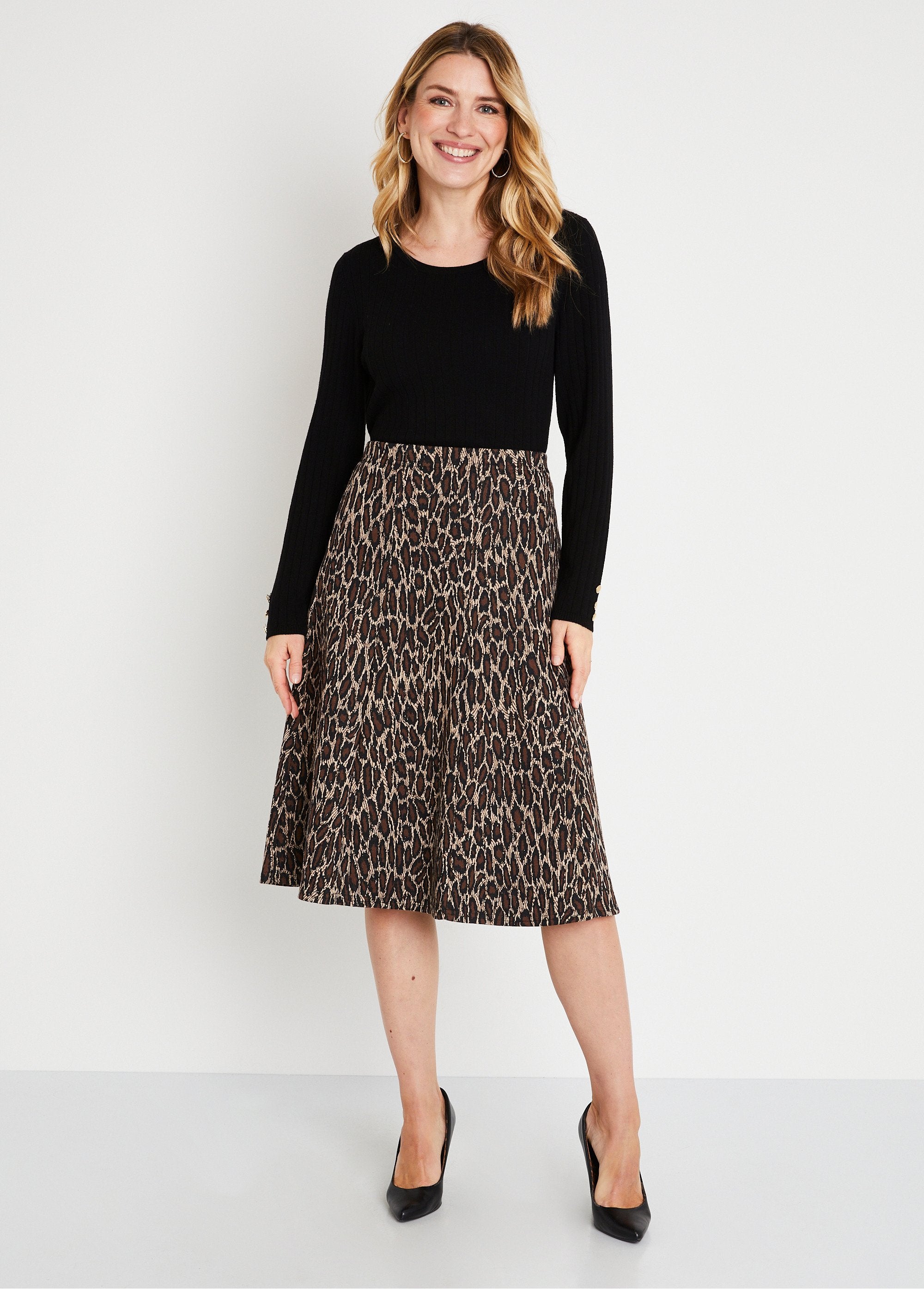 Lange_uitlopende_rok_in_jacquardbreisel_Marron_leopard_SF1_slim