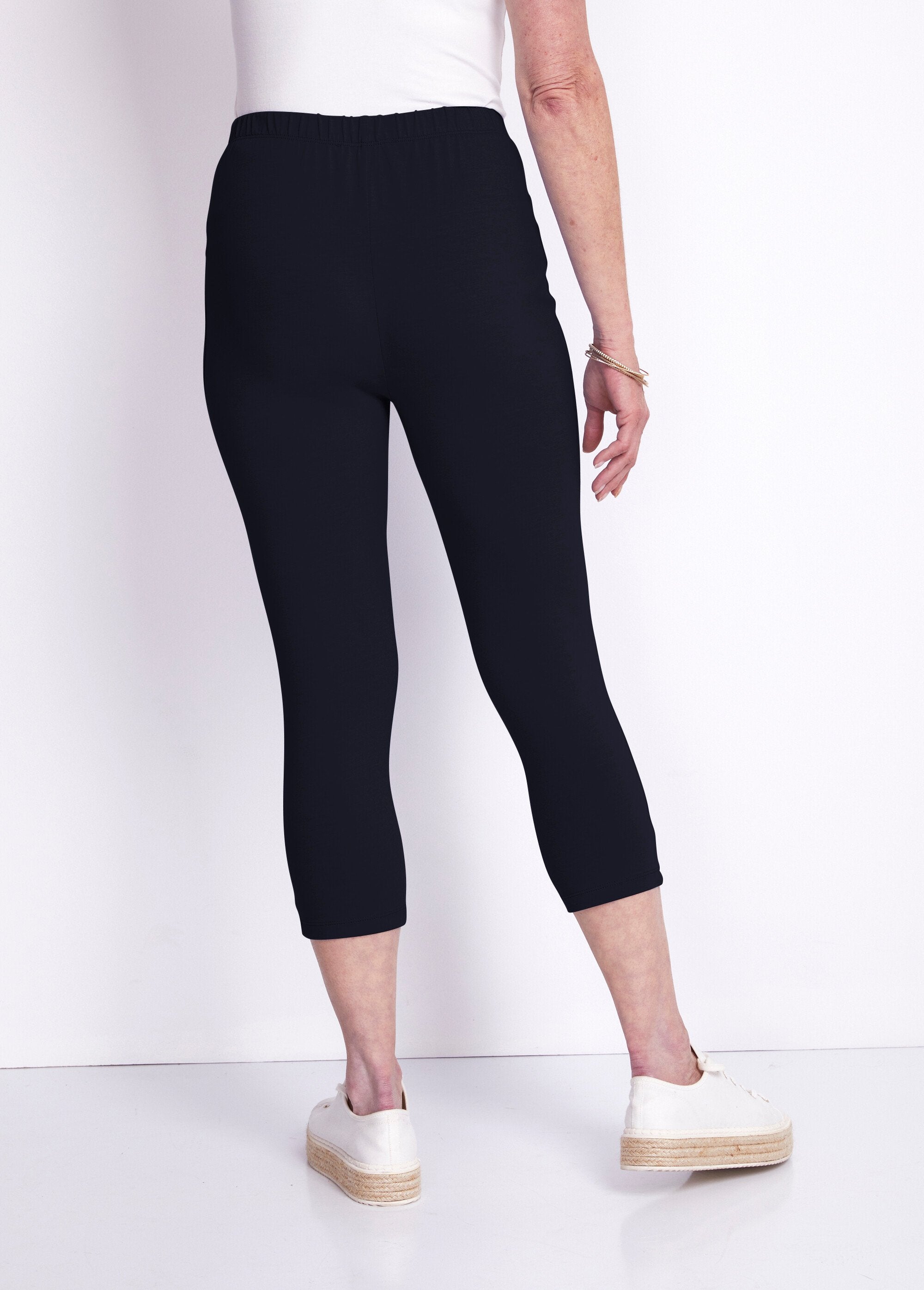 Korte_legging_in_effen_of_bedrukte_katoen_Marien_DO1_slim