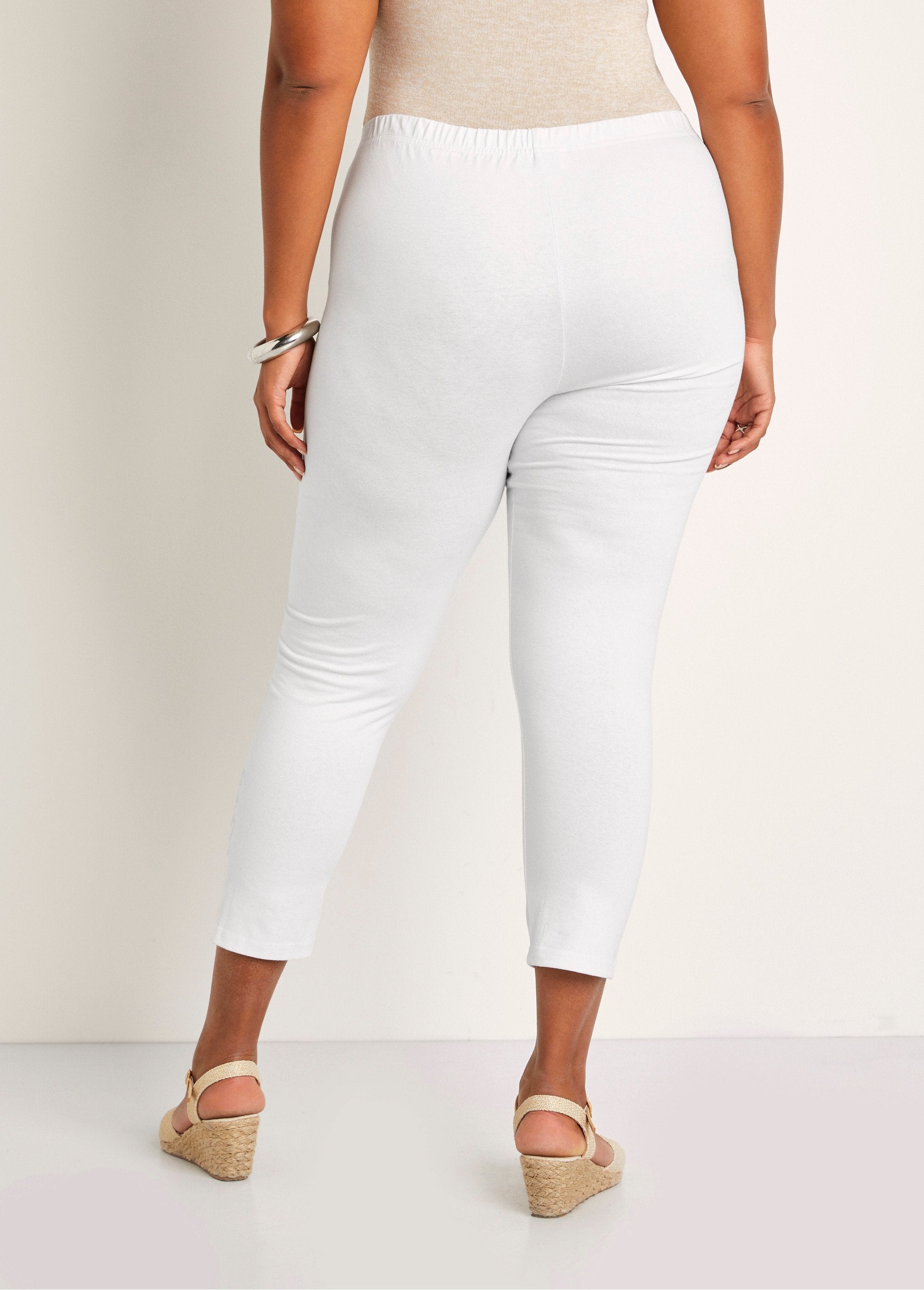 Effen_korte_legging_met_elastische_tailleband_Wit_DO1_curvy