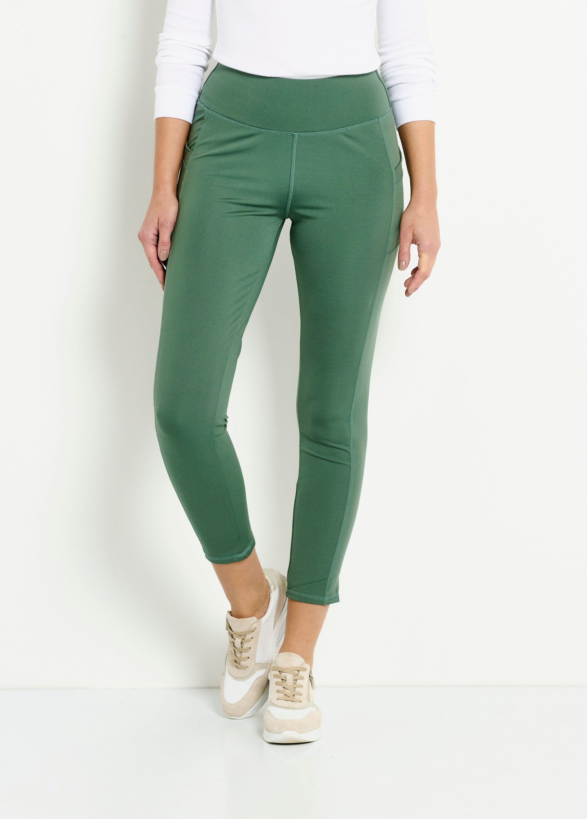 Effen_sportlegging_met_elastische_tailleband_Vert_FA2_slim