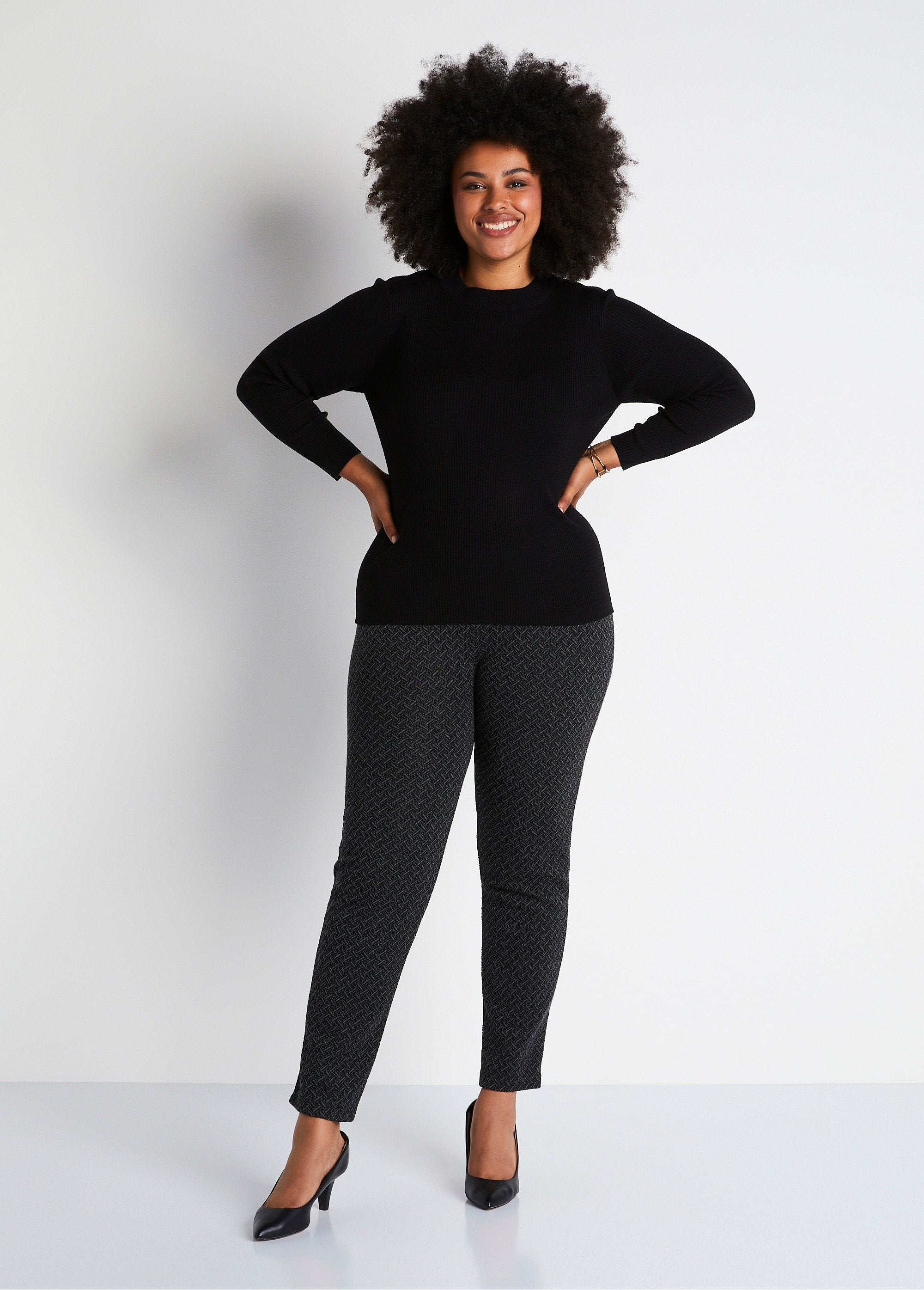 Rechte_legging_met_elastische_tailleband_en_wol_Zwart_en_antraciet_SF1_curvy