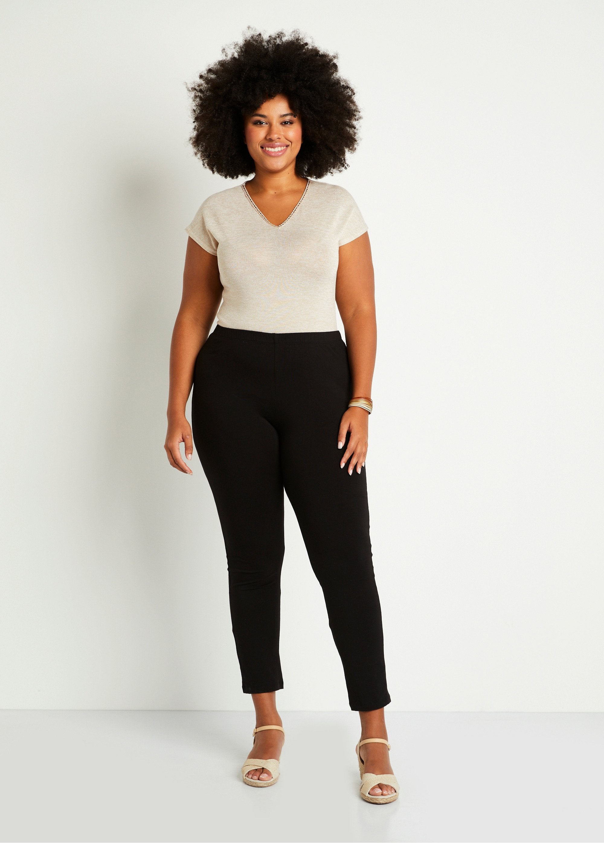 Bedrukte_legging_met_elastische_tailleband_Effen_zwart_SF1_curvy