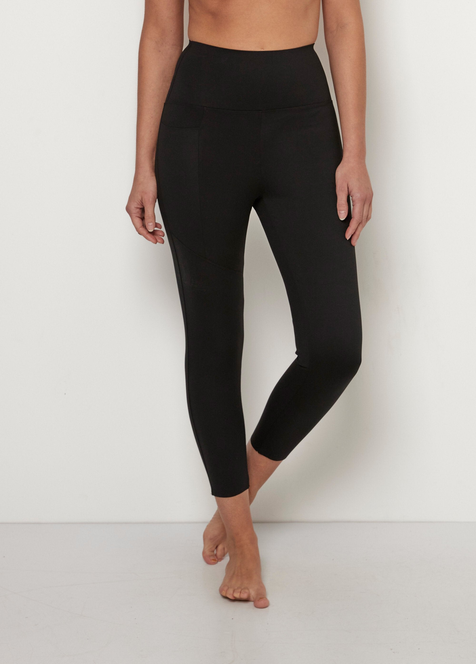 Microvezel_legging_met_vormgevende_tailleband_Noir_FA1_slim
