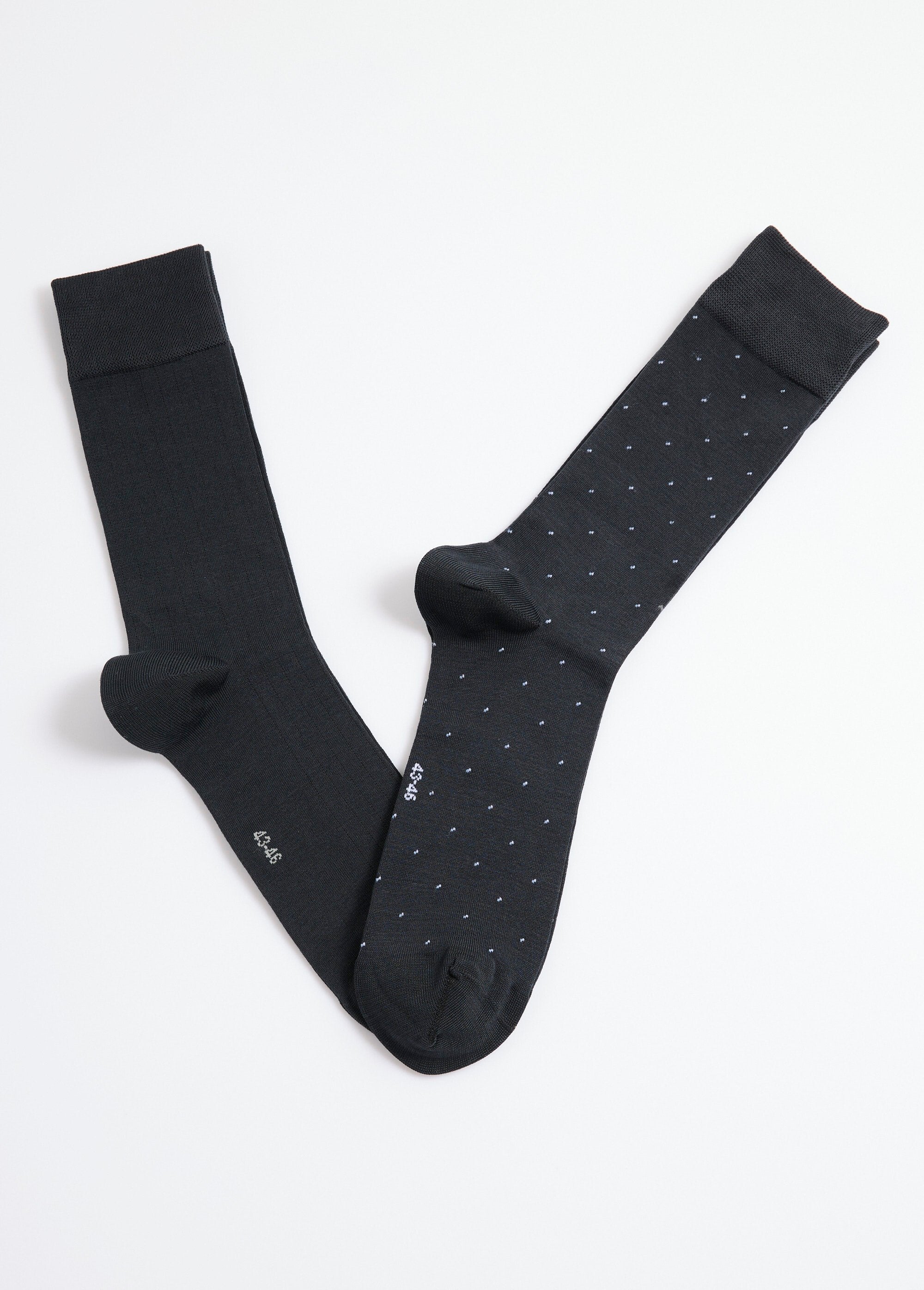 Set_van_2_sokken_met_stippen_en_ribbels_Gris_FA1_slim