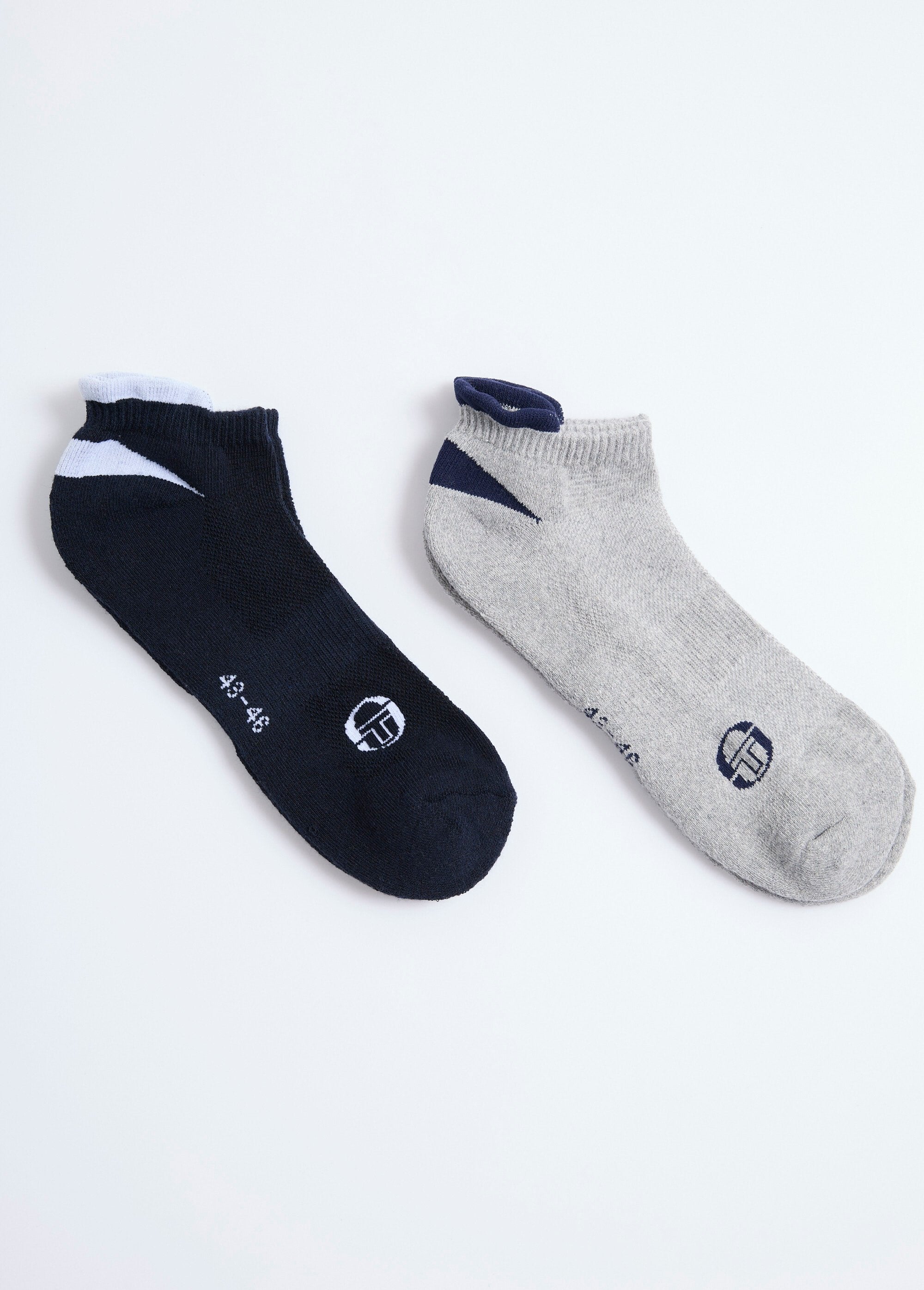 Set_van_2_technische_sokken_Gris_et_marine_DE1_slim