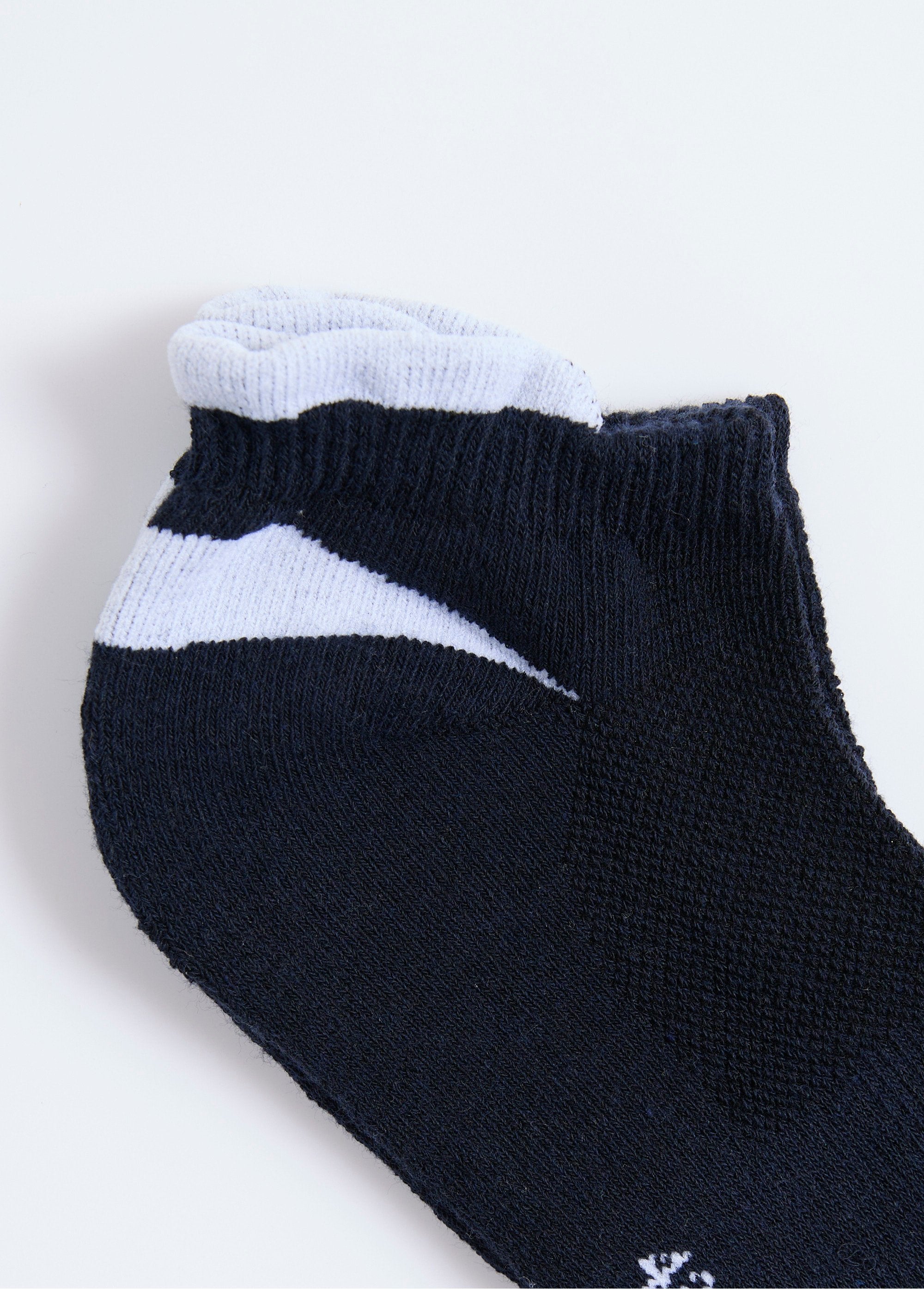 Set_van_2_technische_sokken_Gris_et_marine_DE2_slim