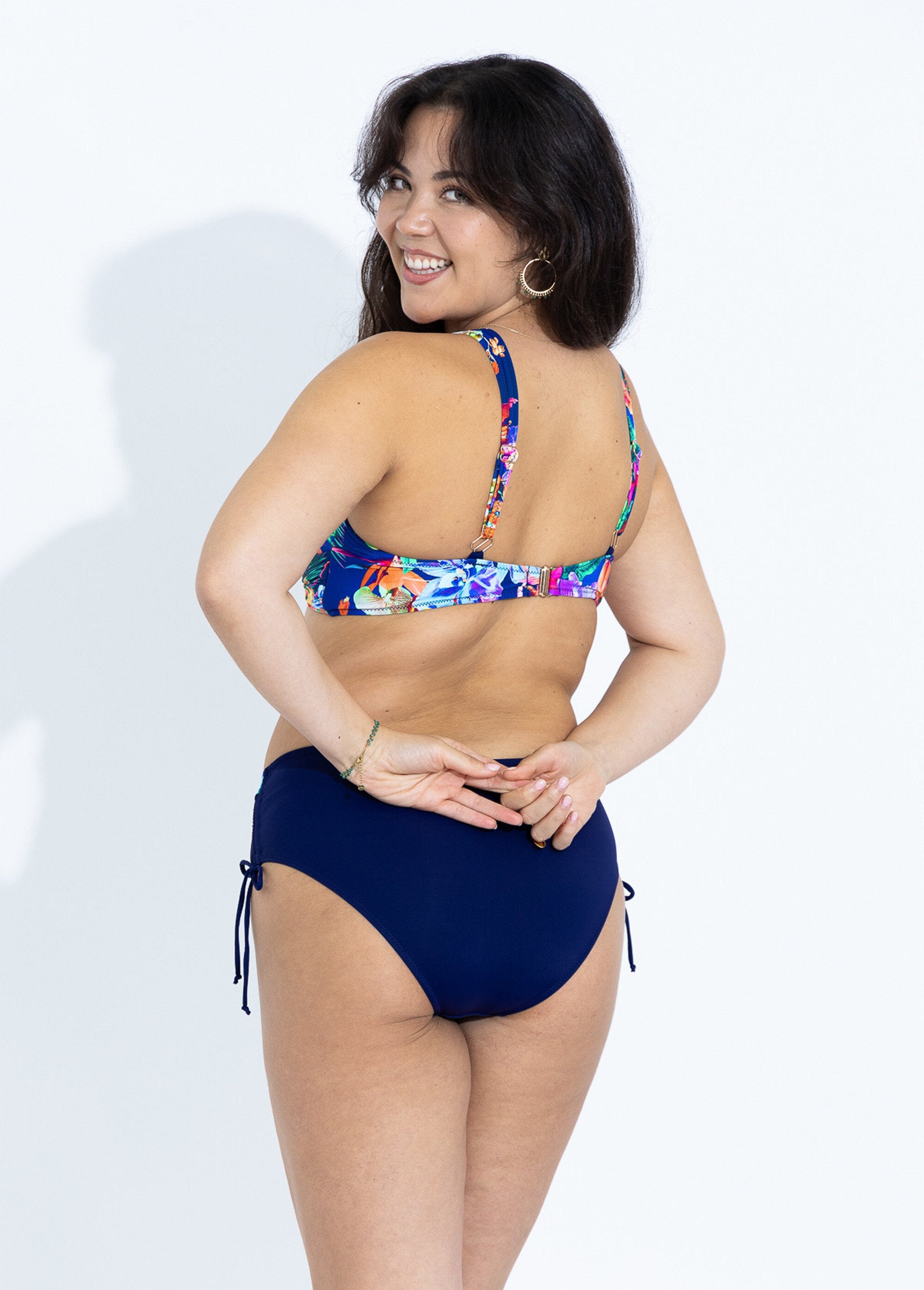 2-delig_zwempak_in_exotische_bicolor_Marine_imprime_DO2_slim