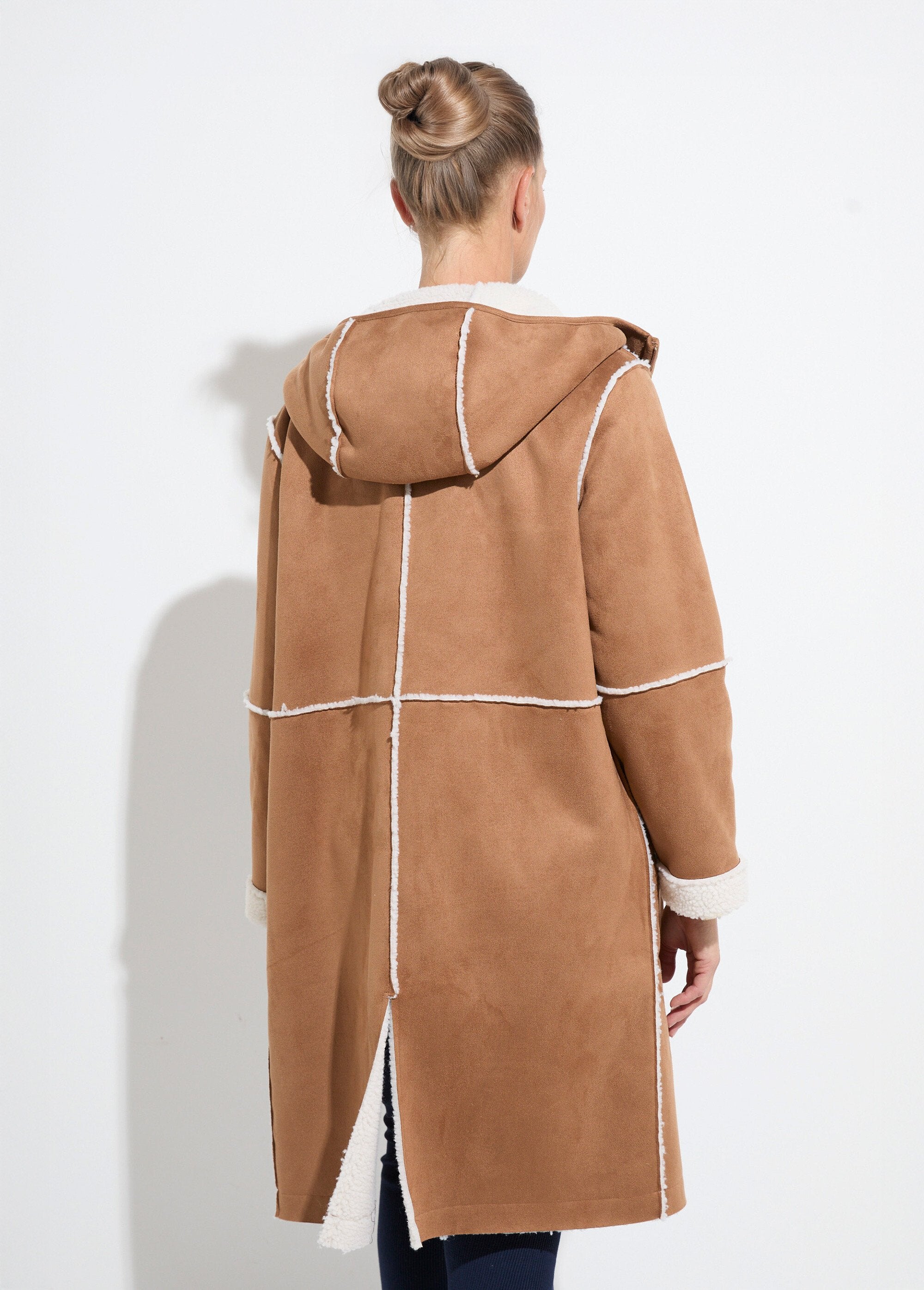 Warme_jas_met_capuchon_en_rits_Camel_DO1_slim
