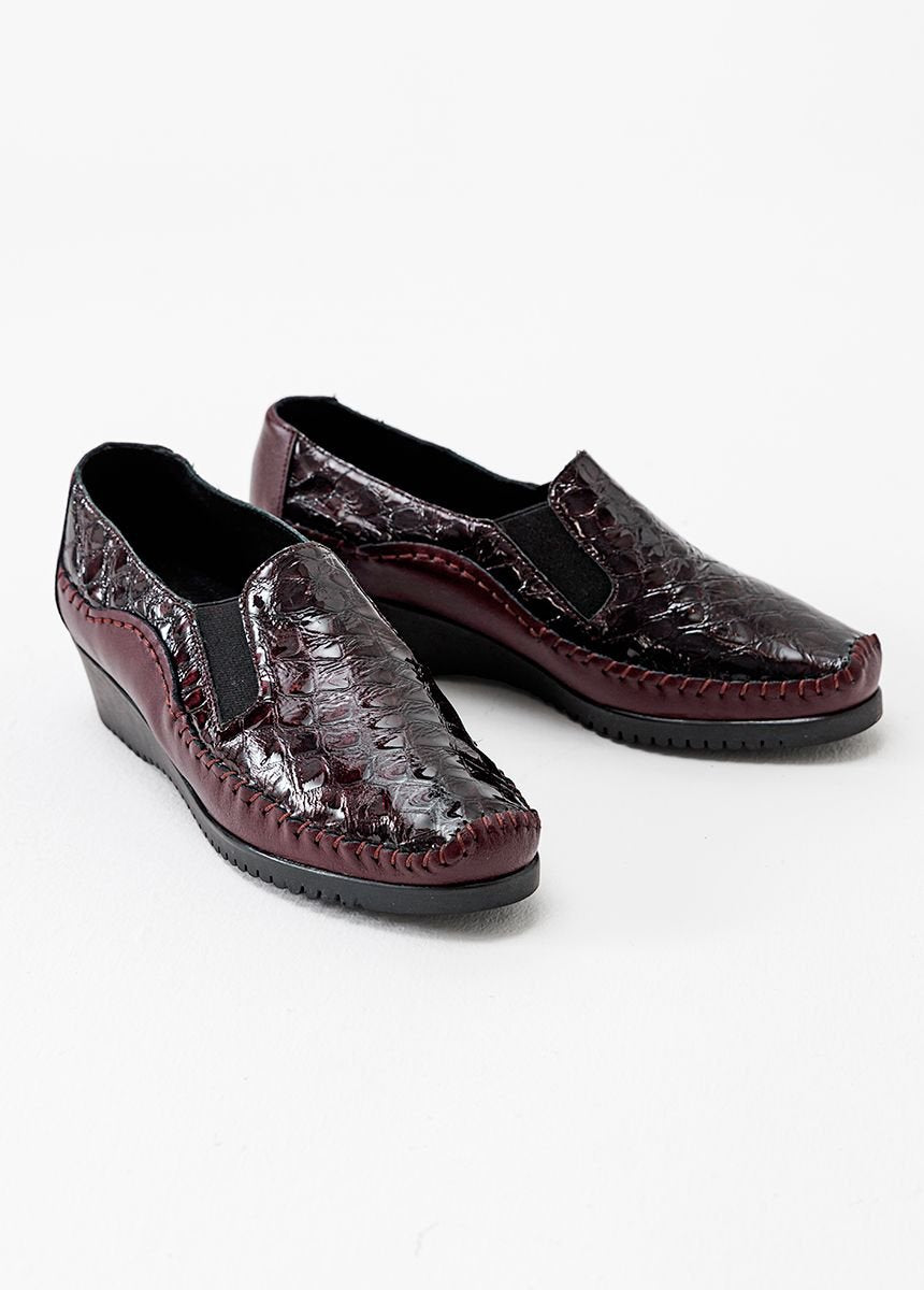 Tweekleurige_leren_loafer_Bordeaux_FA1_slim