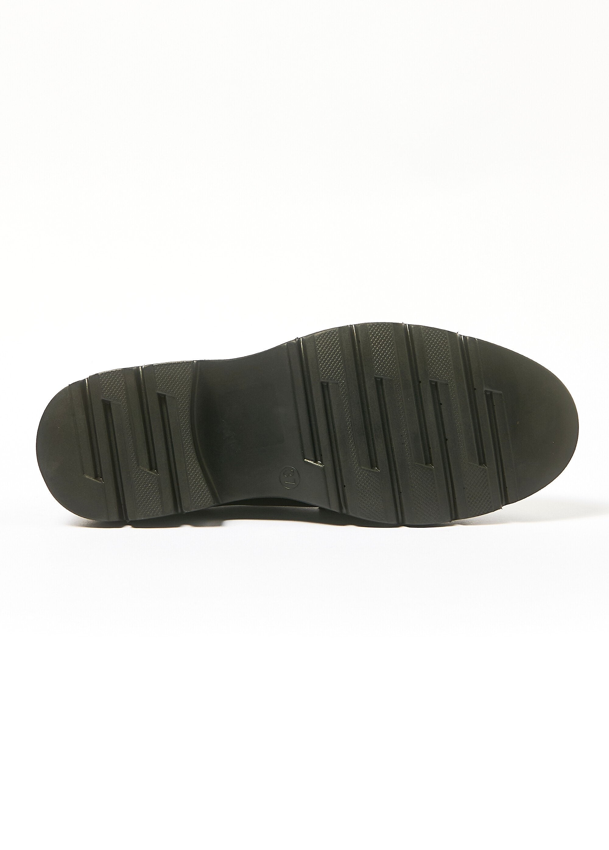 Loafers_met_ingekeepte_zool_en_metalen_bitje_Noir_UN1_slim