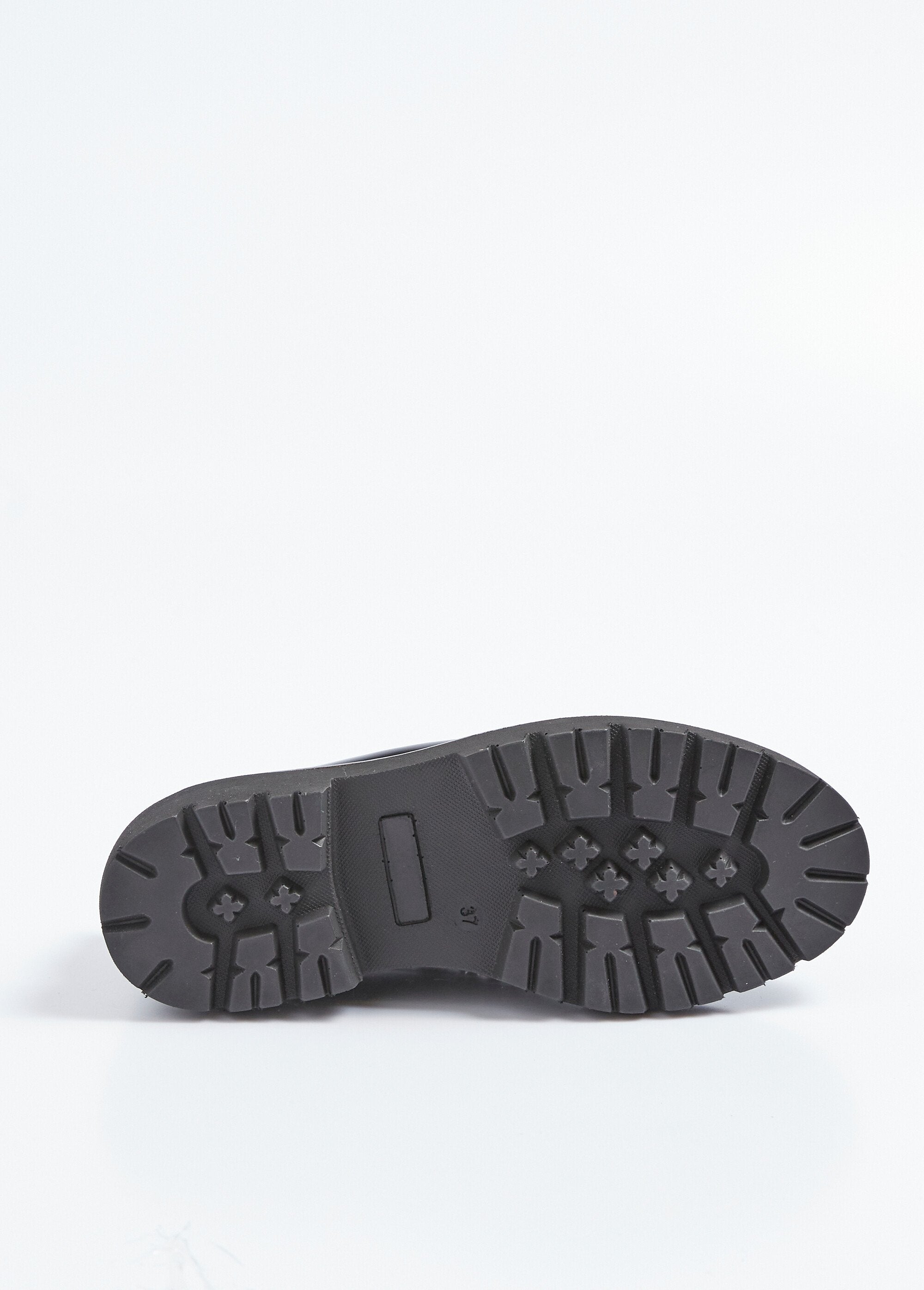 Leren_loafers_met_dikke_ingekeepte_zool_Noir_UN1_slim