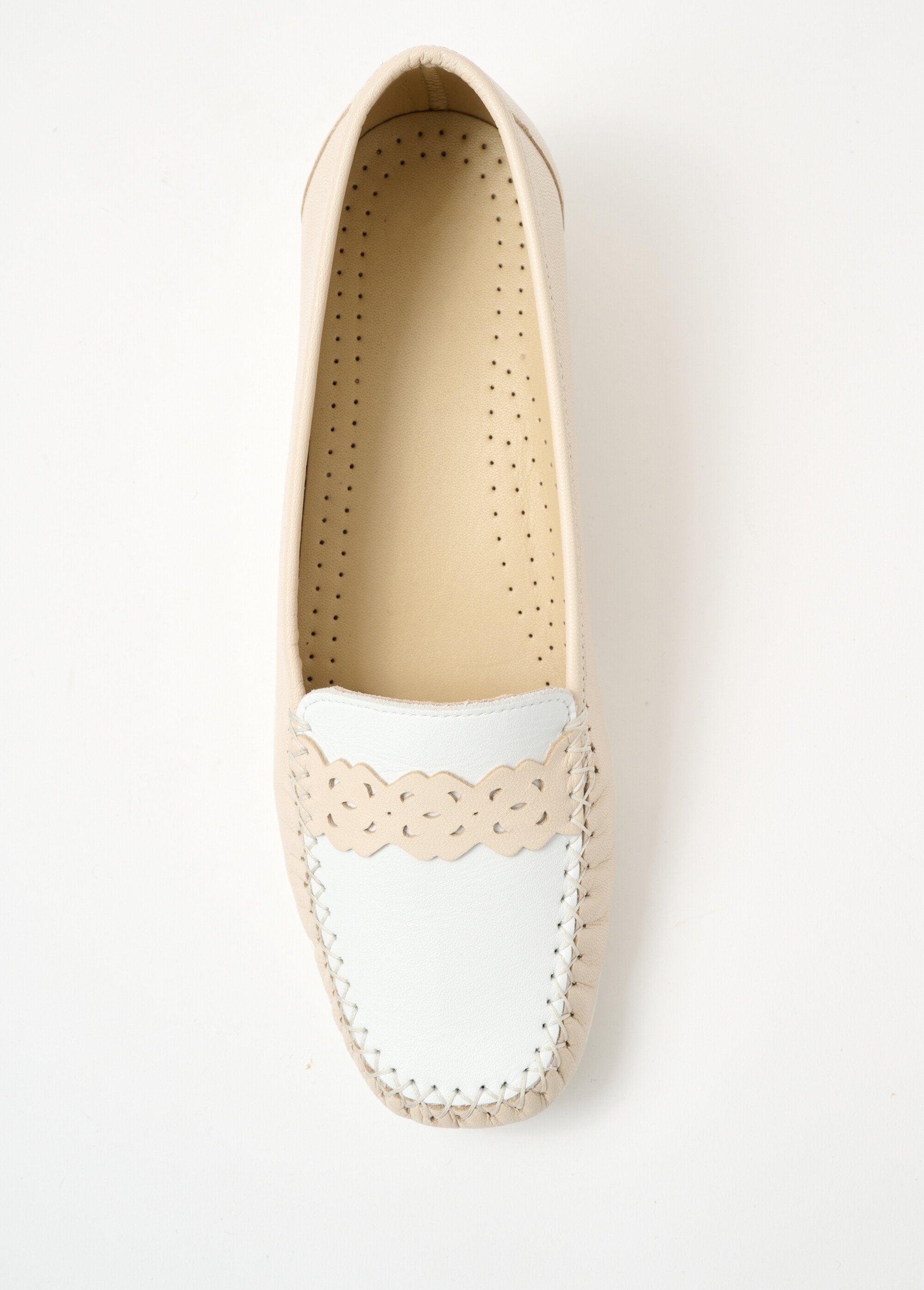 Comfort_lederen_loafers_in_wijdte_Beige_en_wit_OV1_slim