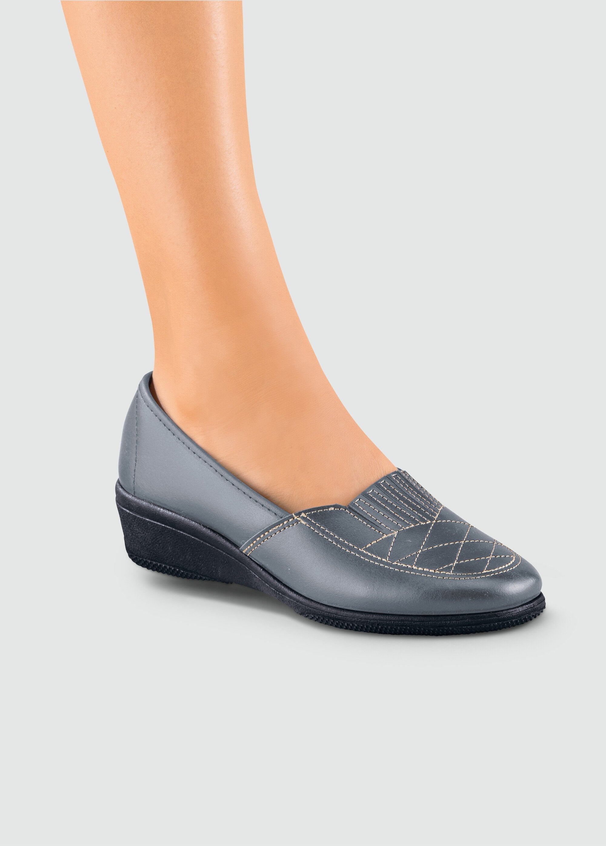 Leren_loafers_met_comfortbreedte_en_elastische_bandjes_GRIJS_SF1_slim