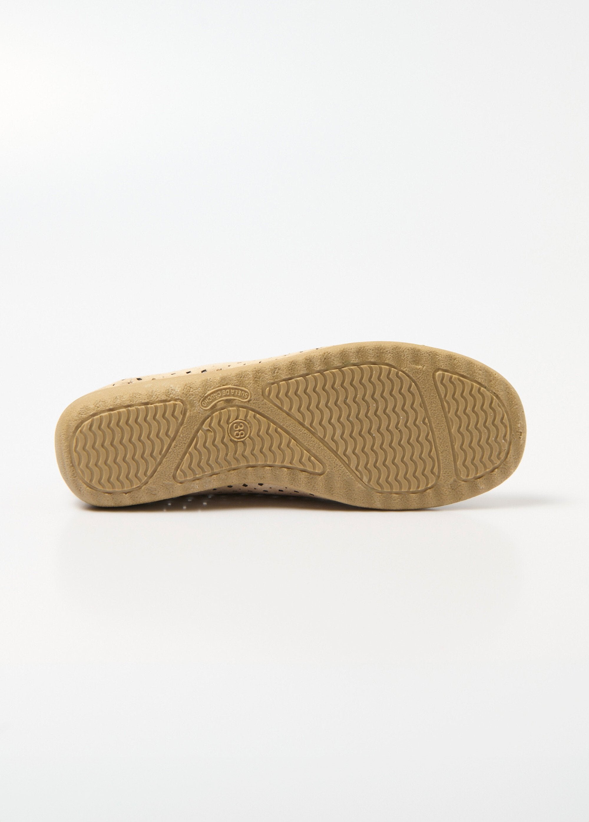 Geperforeerde_elastische_loafers,_comfortwijdte_Beige_UN1_slim