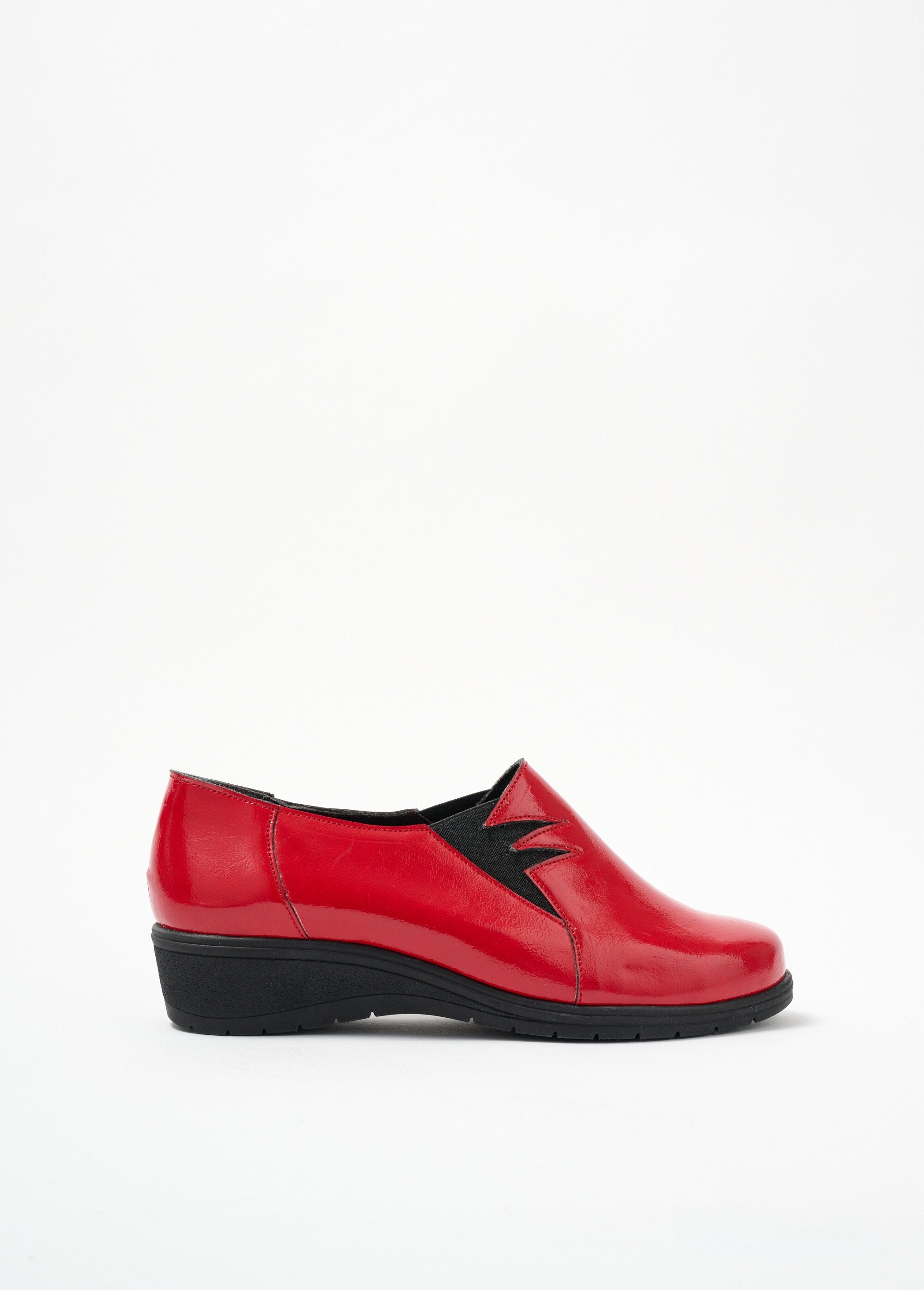 Elastische_comfort_loafers_Vernis_rouge_DR1_slim